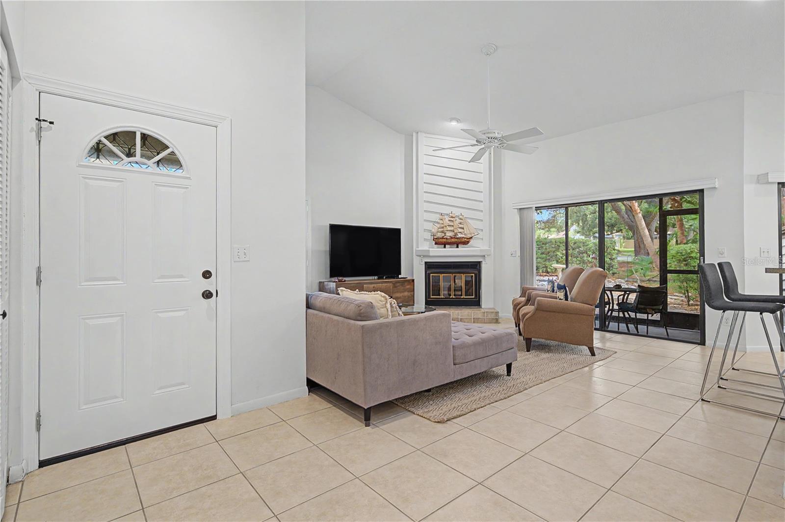 207 LIGHTHOUSE CT, SAFETY HARBOR, FL — photo 7