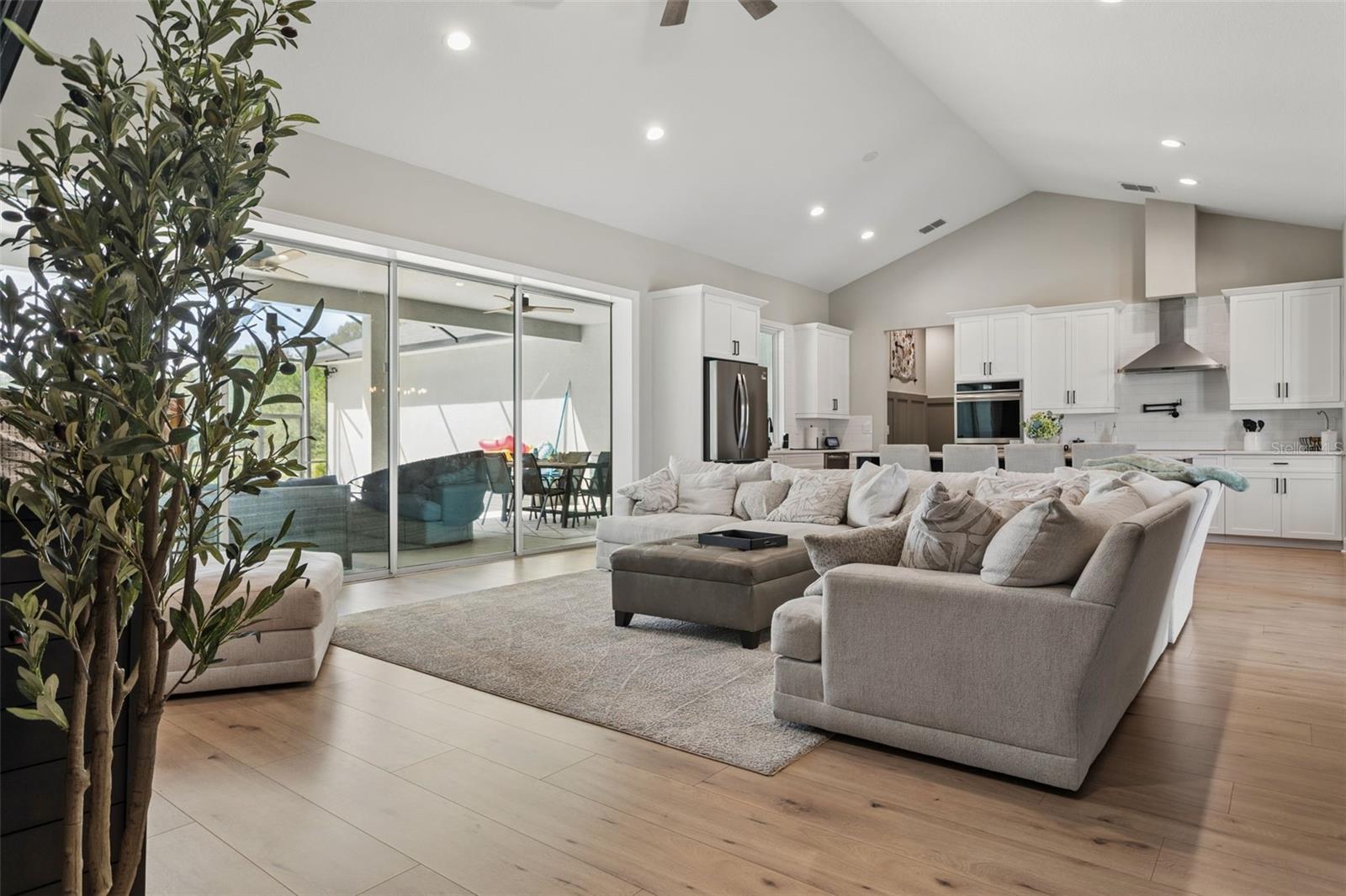 8408 WOODLEAF BLVD, WESLEY CHAPEL, FL — photo 17