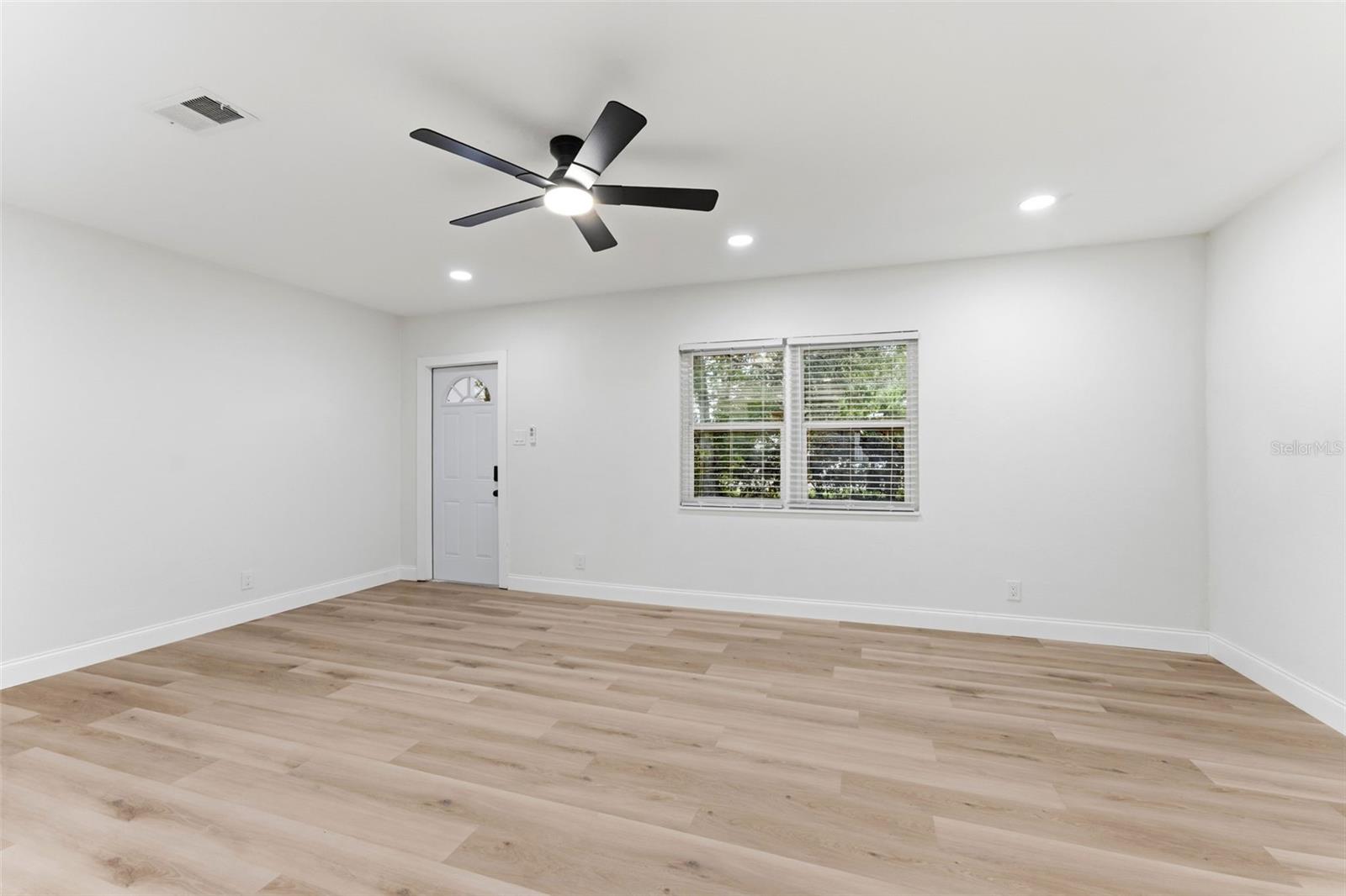 264 14TH ST NW, LARGO, FL — photo 11