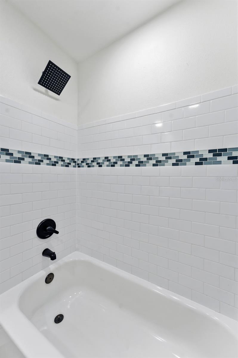 264 14TH ST NW, LARGO, FL — photo 15
