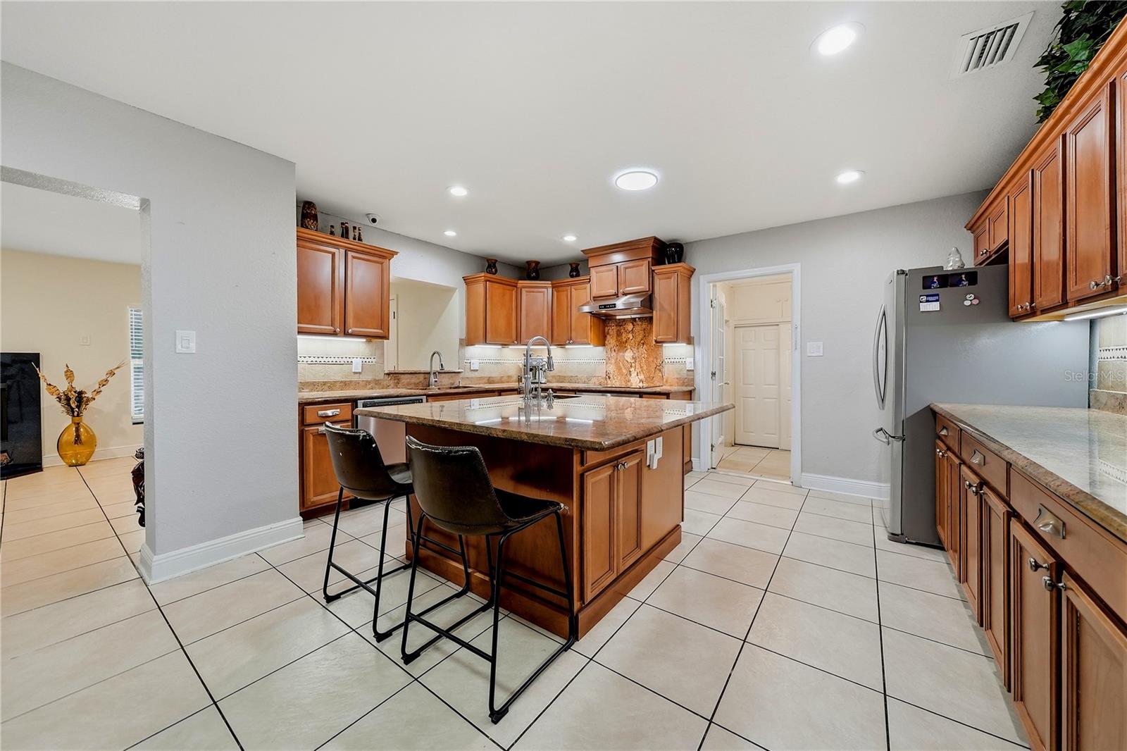 3006 W SAINT CONRAD ST, TAMPA, FL — photo 18