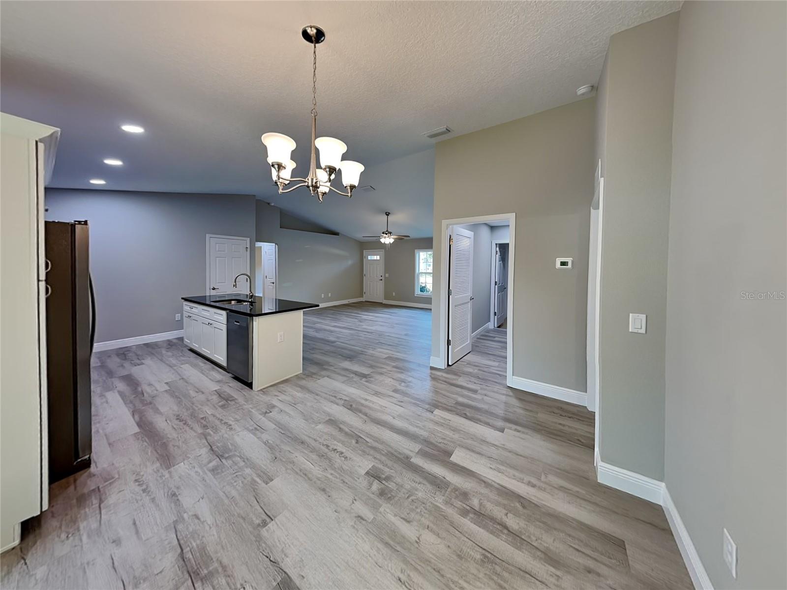 2082 W SWANSON DR, CITRUS SPRINGS, FL — photo 7