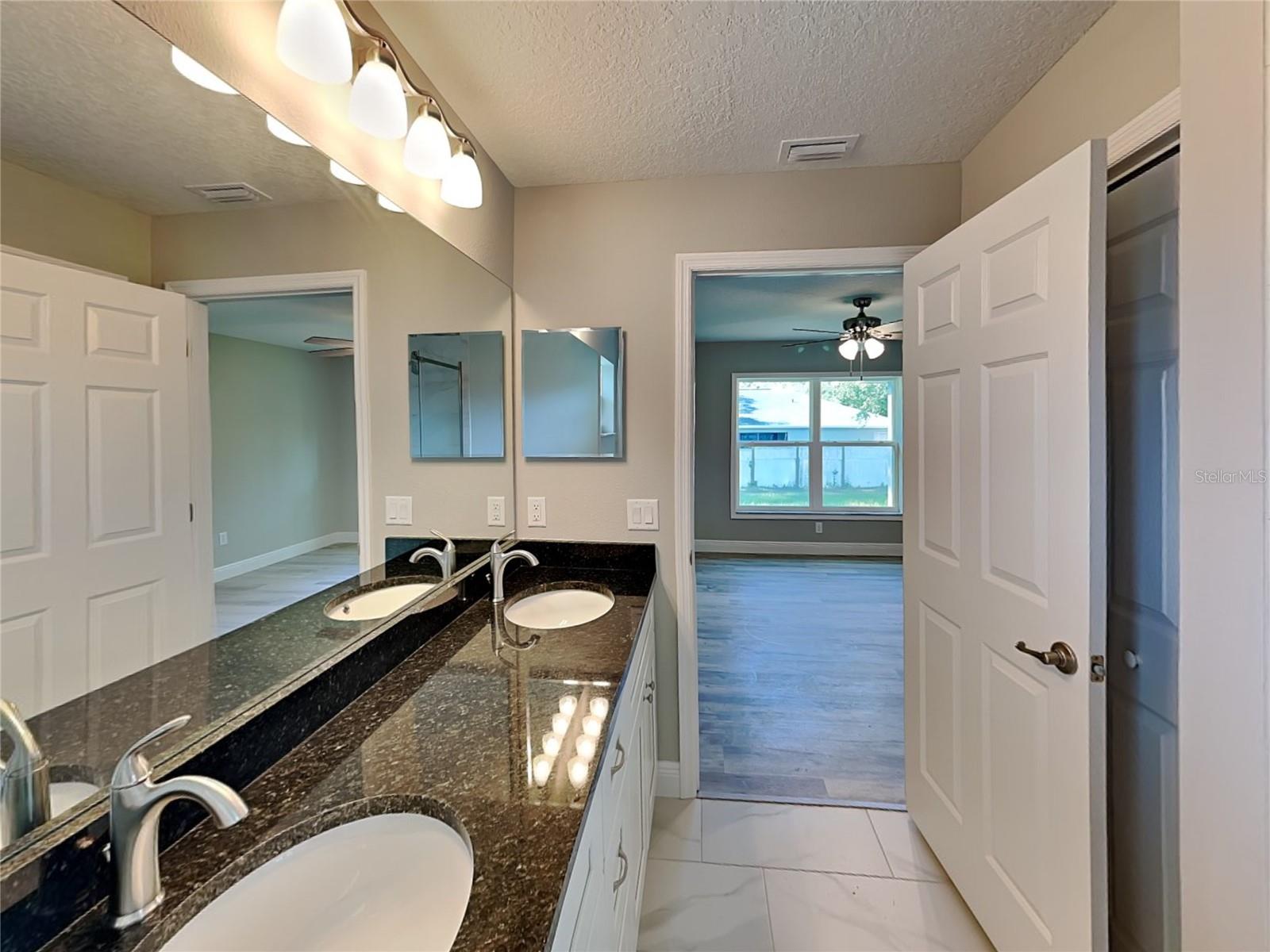 2082 W SWANSON DR, CITRUS SPRINGS, FL — photo 11