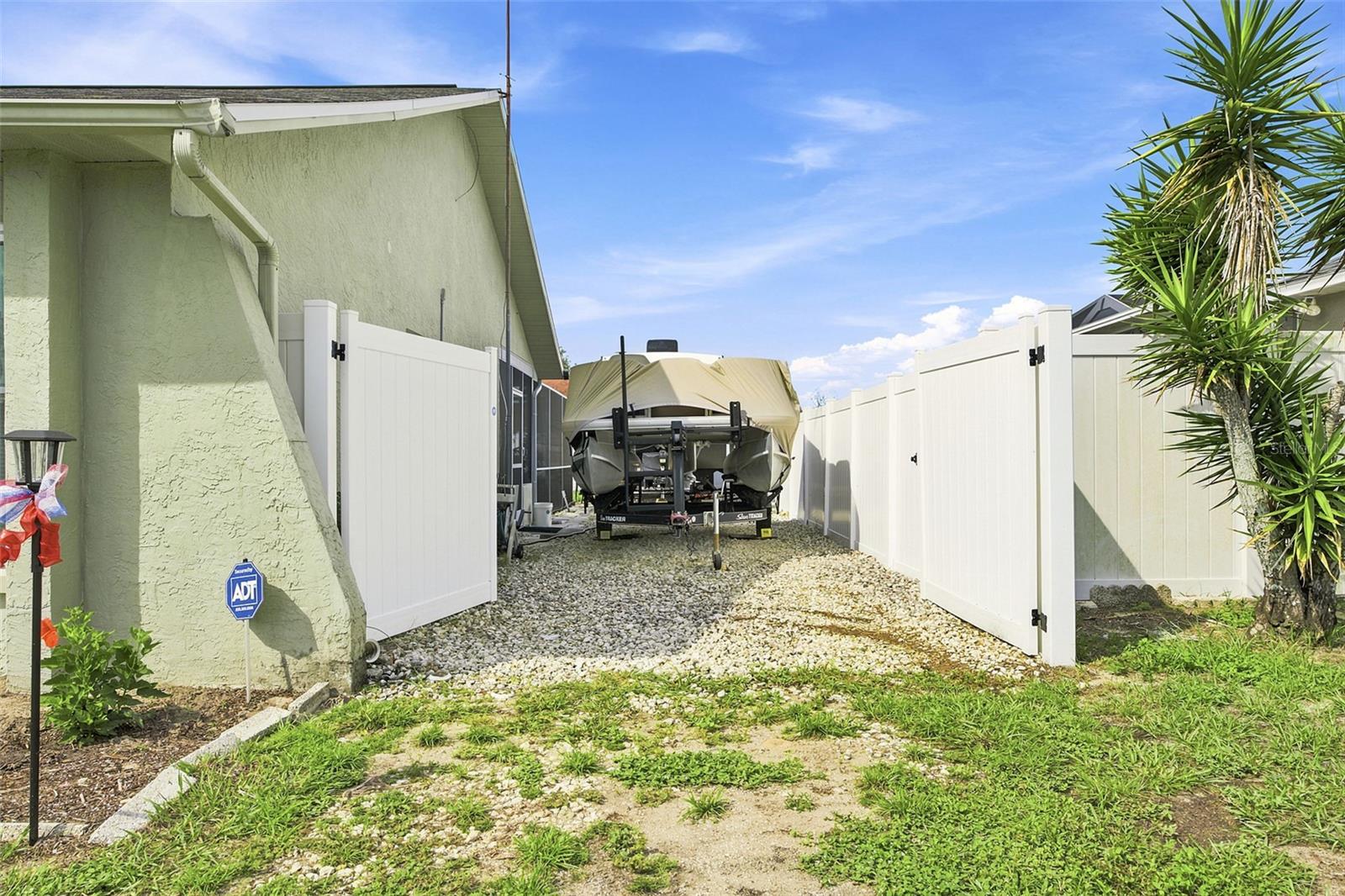 4219 AUGUSTINE RD, SPRING HILL, FL — photo 43