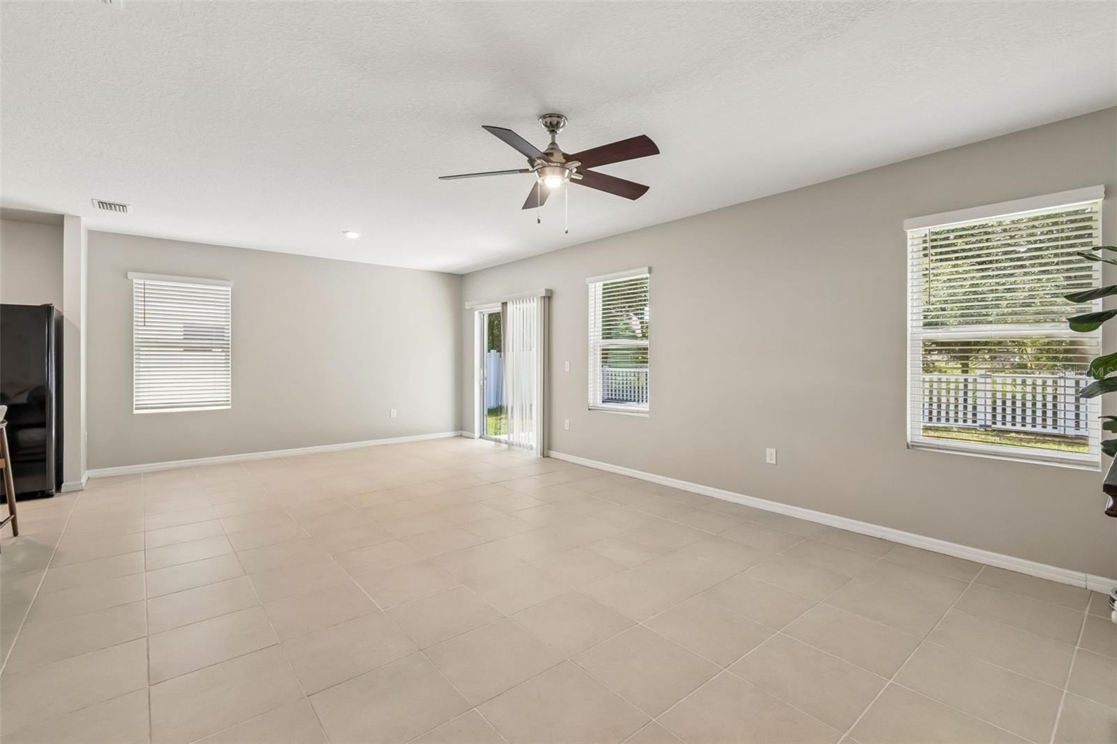 11910 LITTLE VIOLET CIR, RIVERVIEW, FL — photo 15
