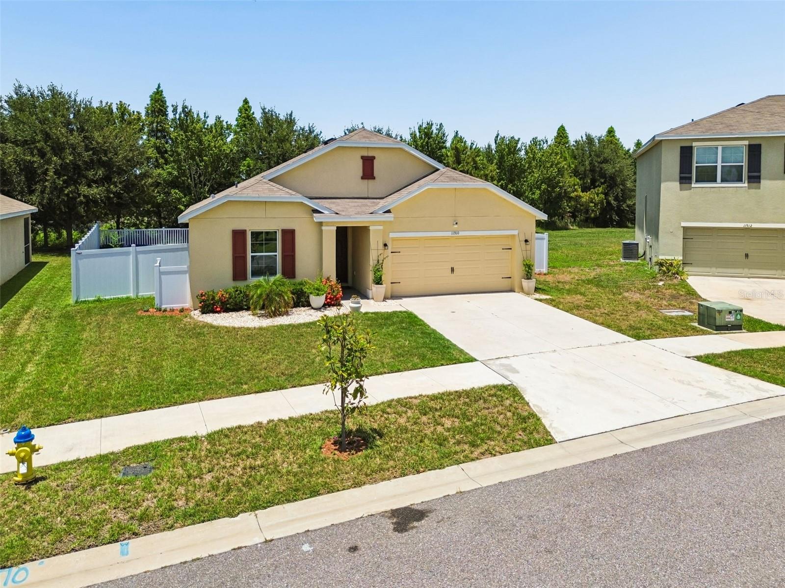 11910 LITTLE VIOLET CIR, RIVERVIEW, FL — photo 32