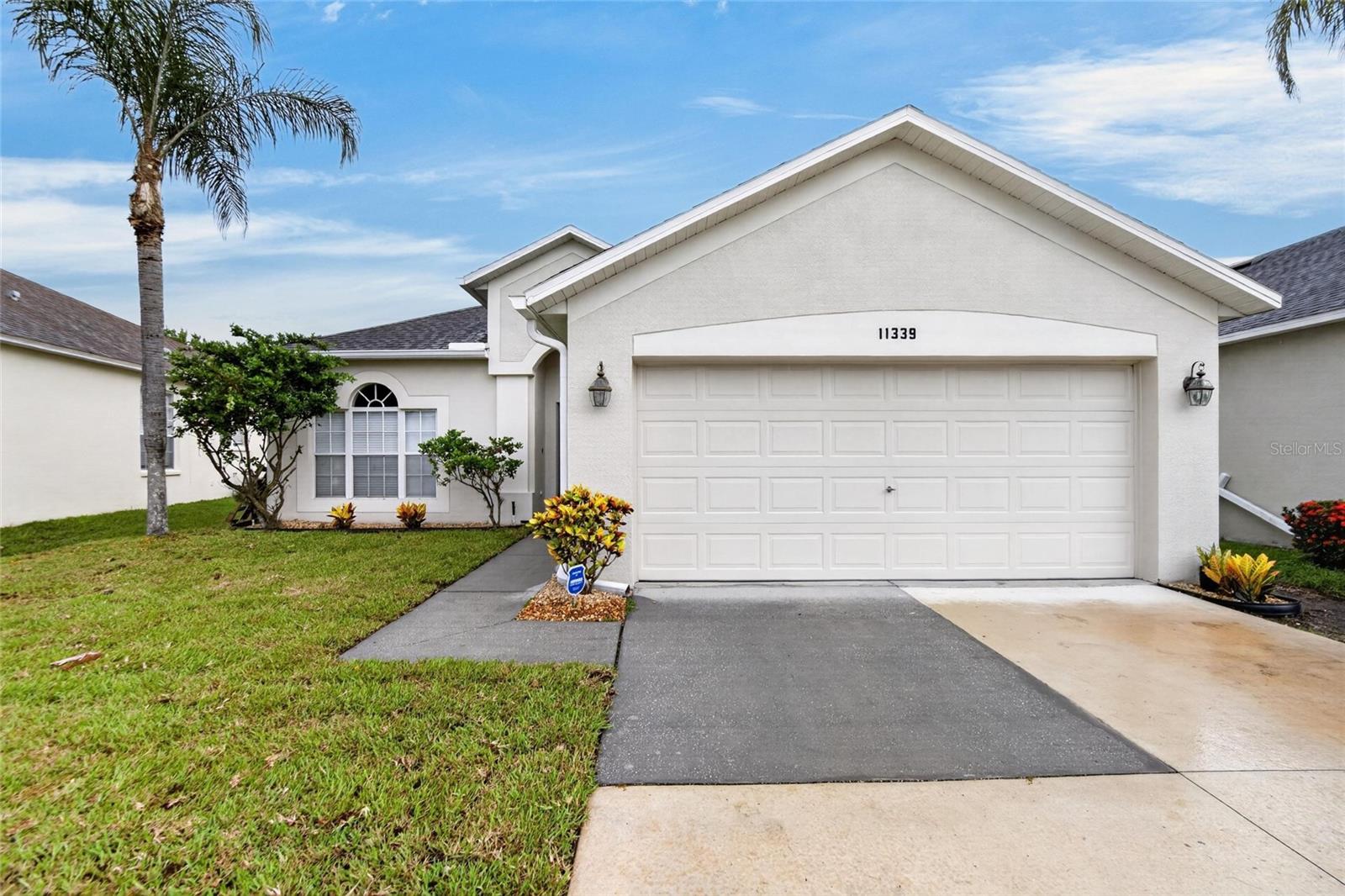 11339 VILLAGE BROOK DR, RIVERVIEW, FL — photo 2