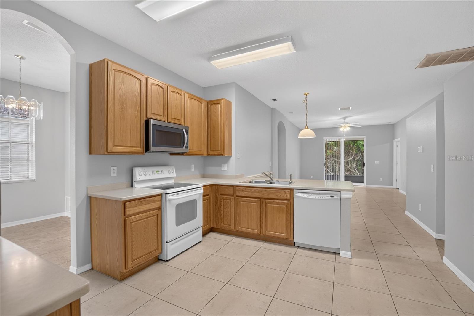 11339 VILLAGE BROOK DR, RIVERVIEW, FL — photo 12