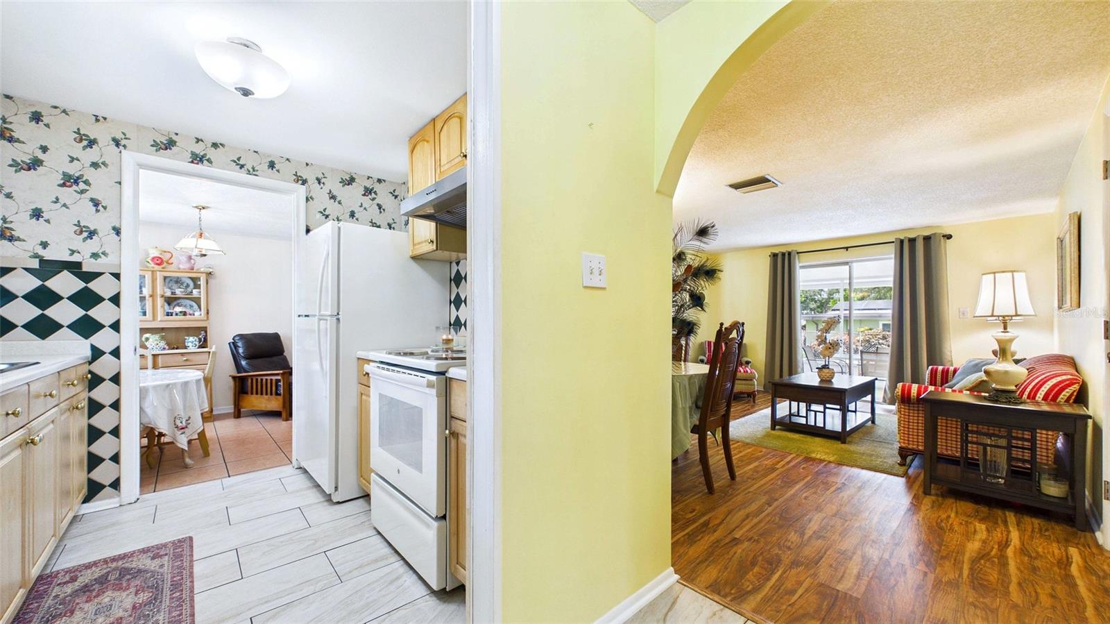 2809 EDENWOOD ST, CLEARWATER, FL — photo 15