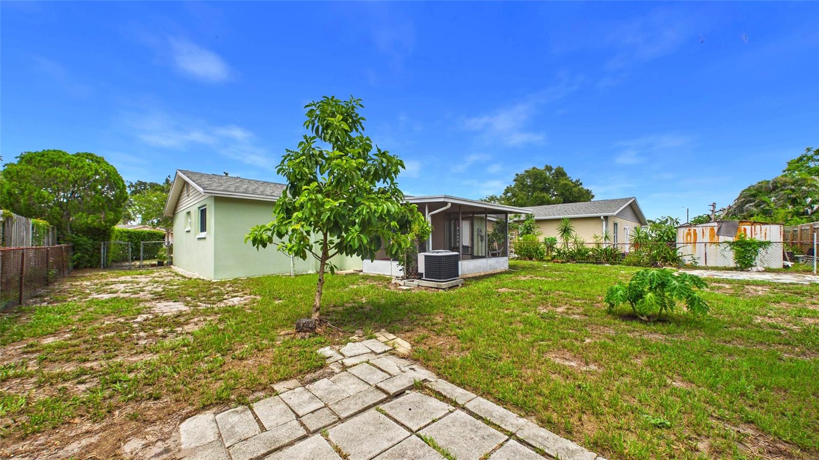 2809 EDENWOOD ST, CLEARWATER, FL — photo 30