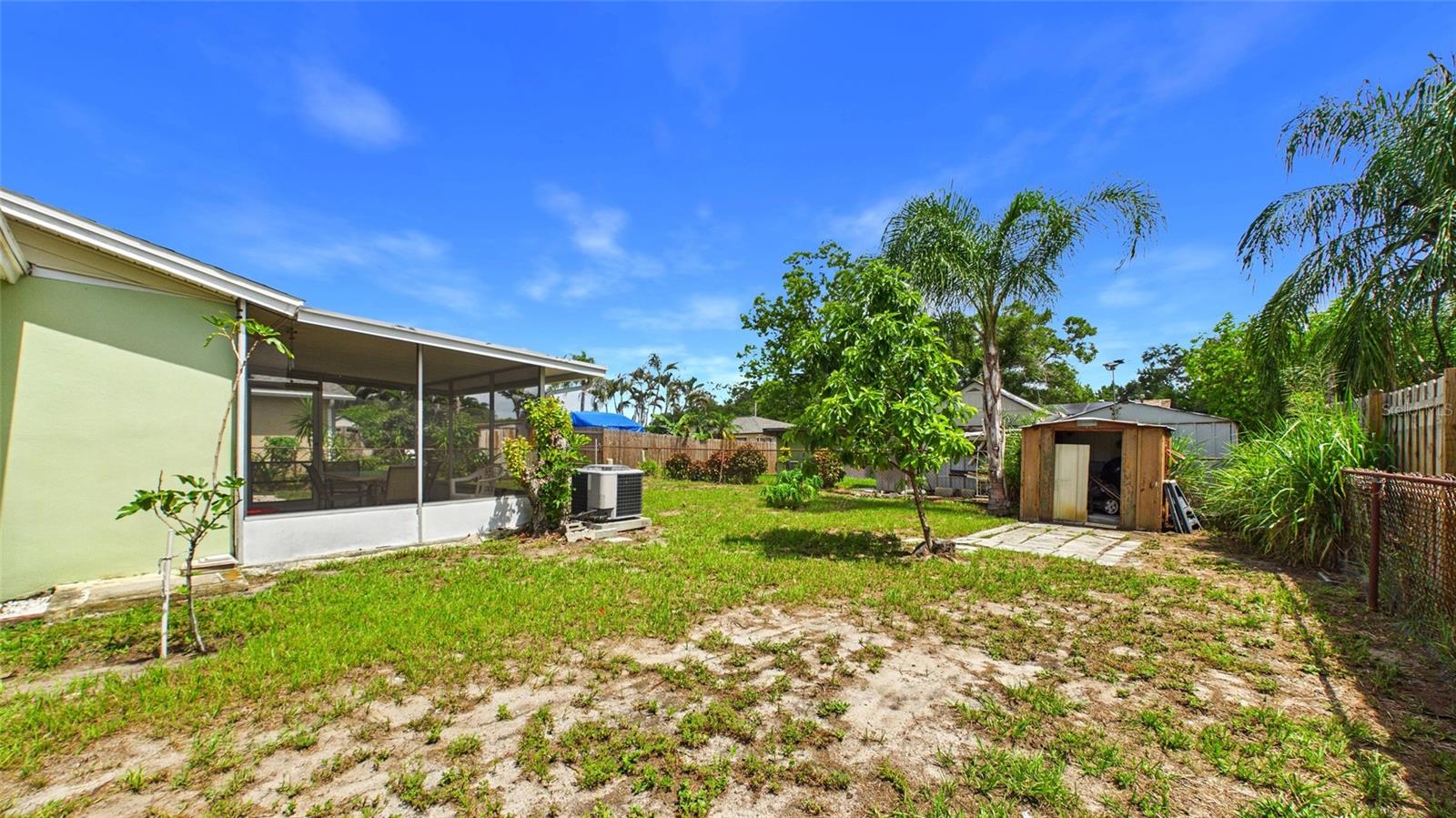 2809 EDENWOOD ST, CLEARWATER, FL — photo 32