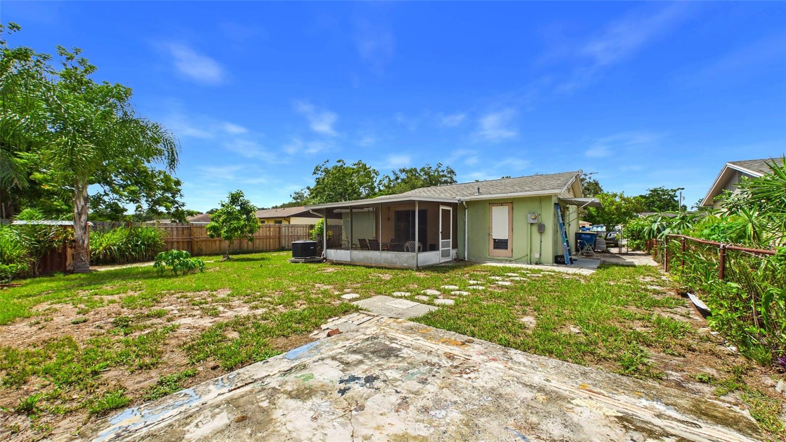 2809 EDENWOOD ST, CLEARWATER, FL — photo 35