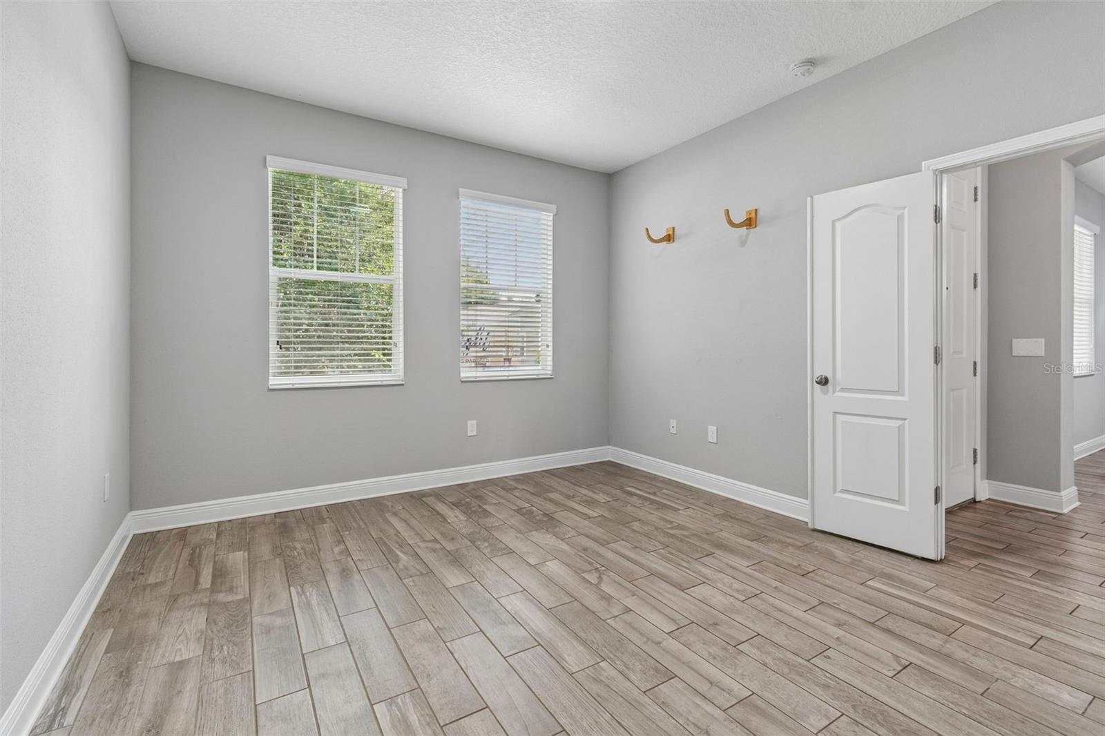 1216 E GIDDENS AVE, TAMPA, FL — photo 26