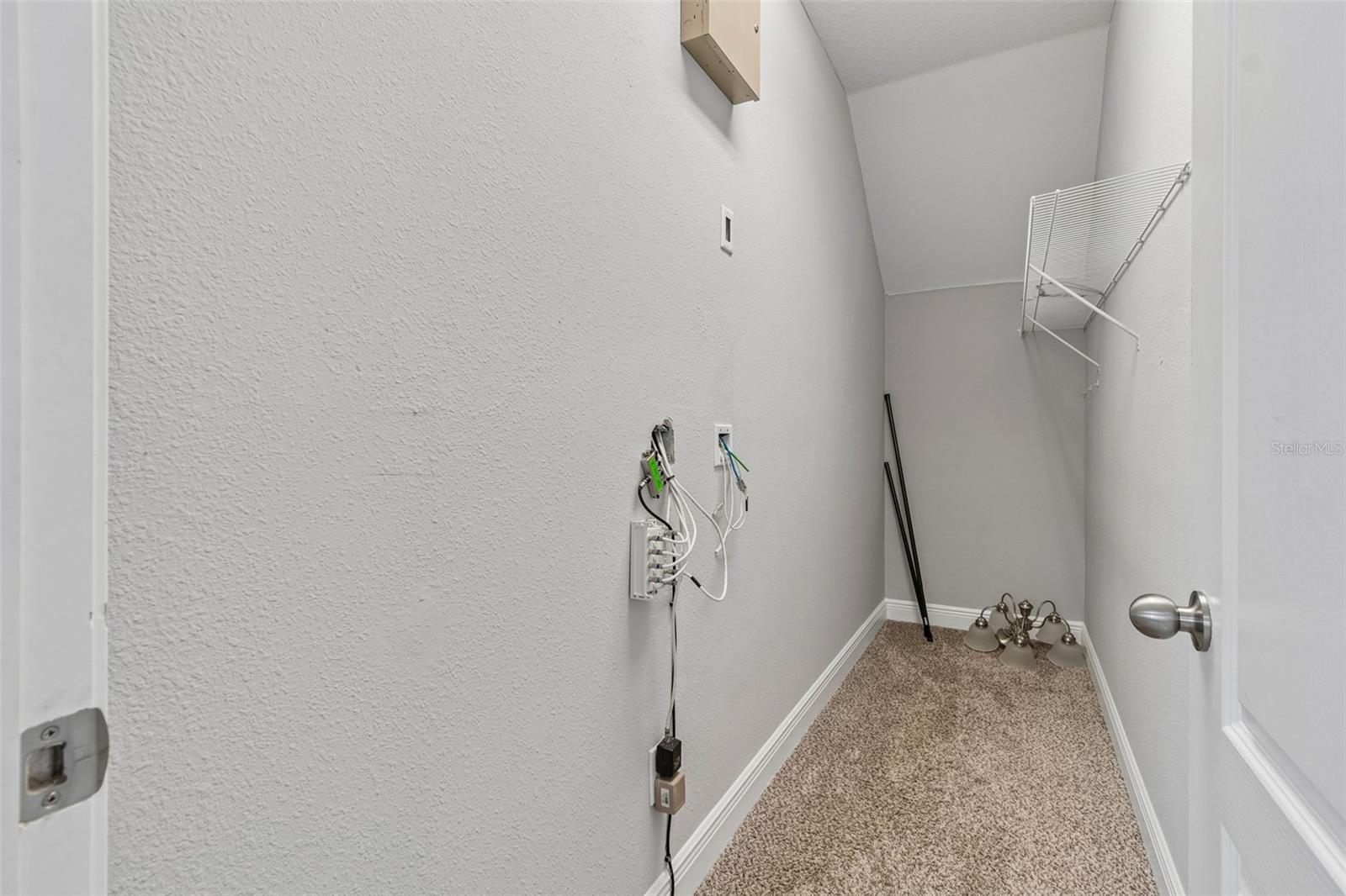 1216 E GIDDENS AVE, TAMPA, FL — photo 27