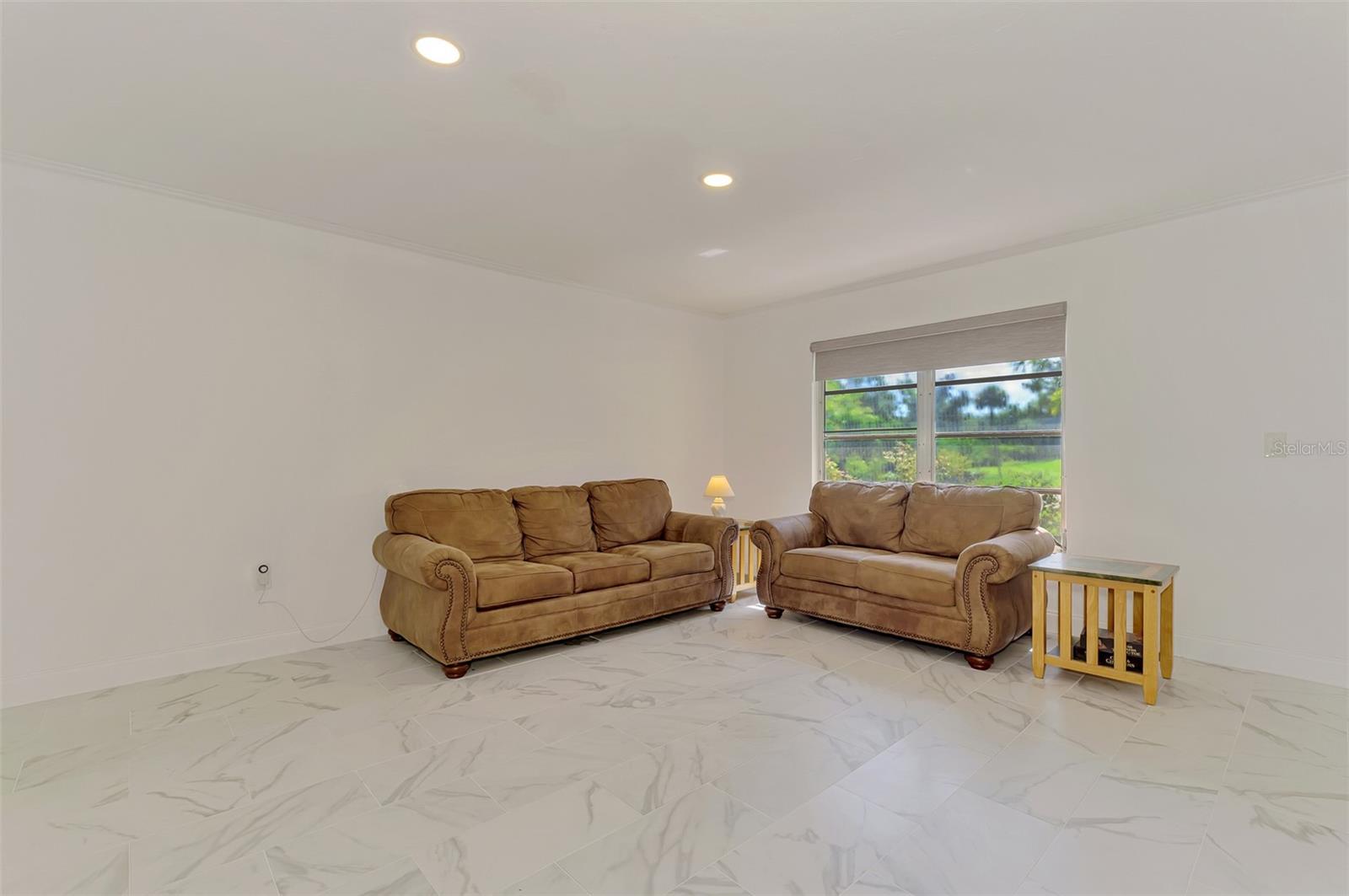 140 S OXFORD DR, ENGLEWOOD, FL — photo 13