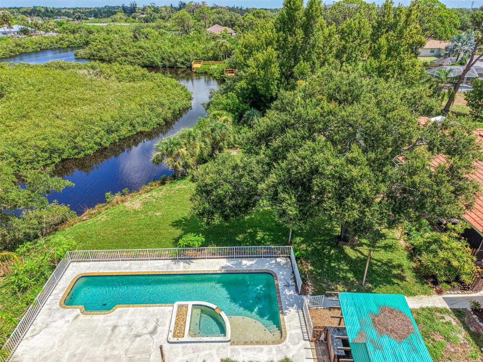 140 S OXFORD DR, ENGLEWOOD, FL — photo 47