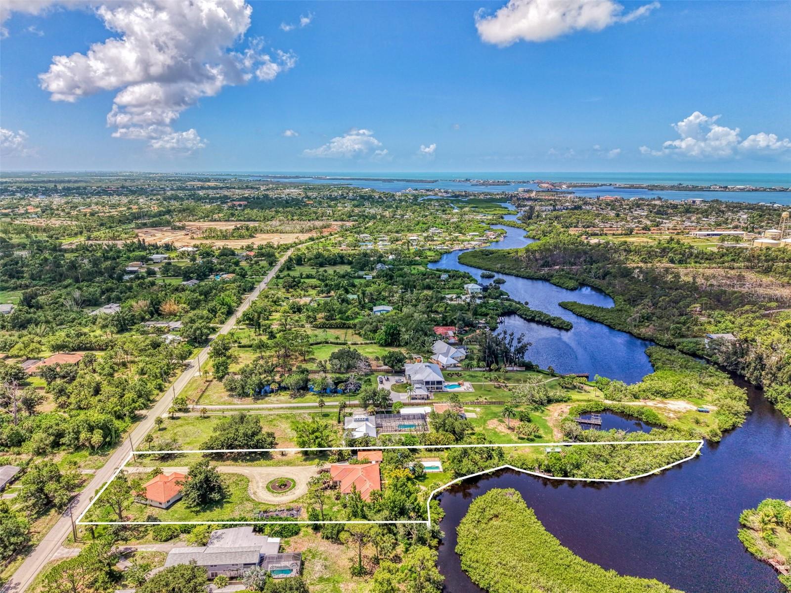 140 S OXFORD DR, ENGLEWOOD, FL — photo 66