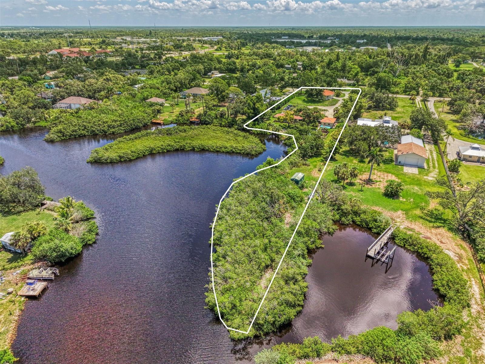 140 S OXFORD DR, ENGLEWOOD, FL — photo 70