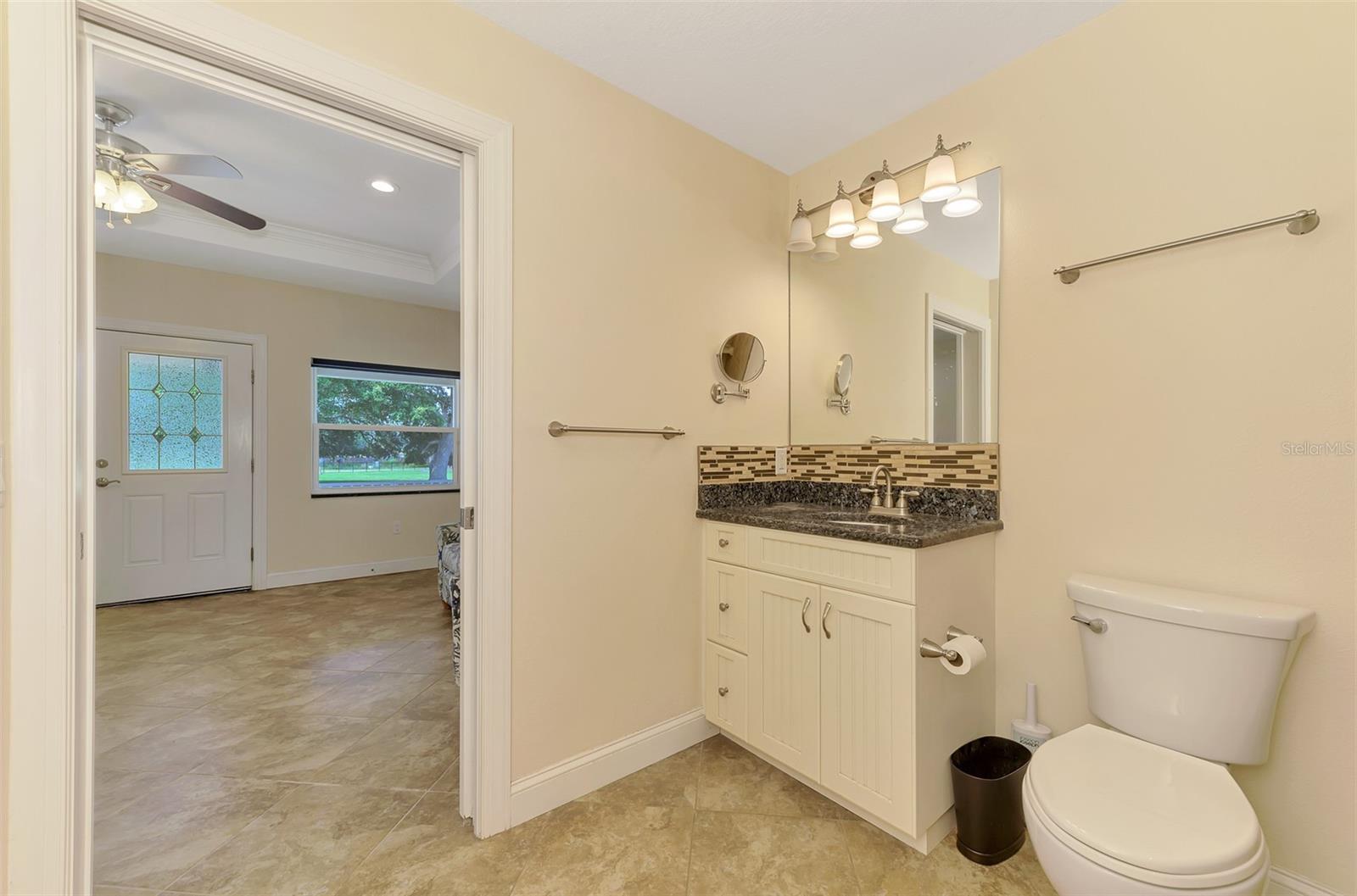 140 S OXFORD DR, ENGLEWOOD, FL — photo 91
