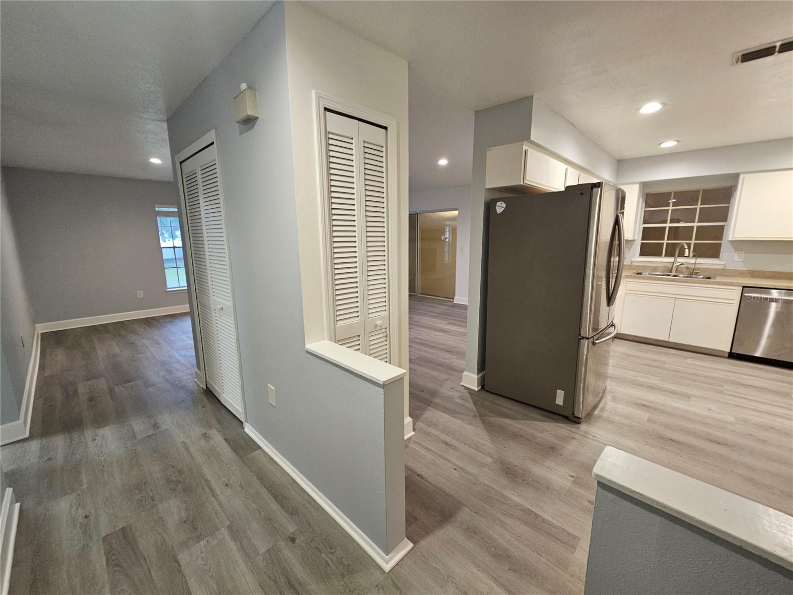 22360 SOUTHSHORE DR, LAND O LAKES, FL — photo 3