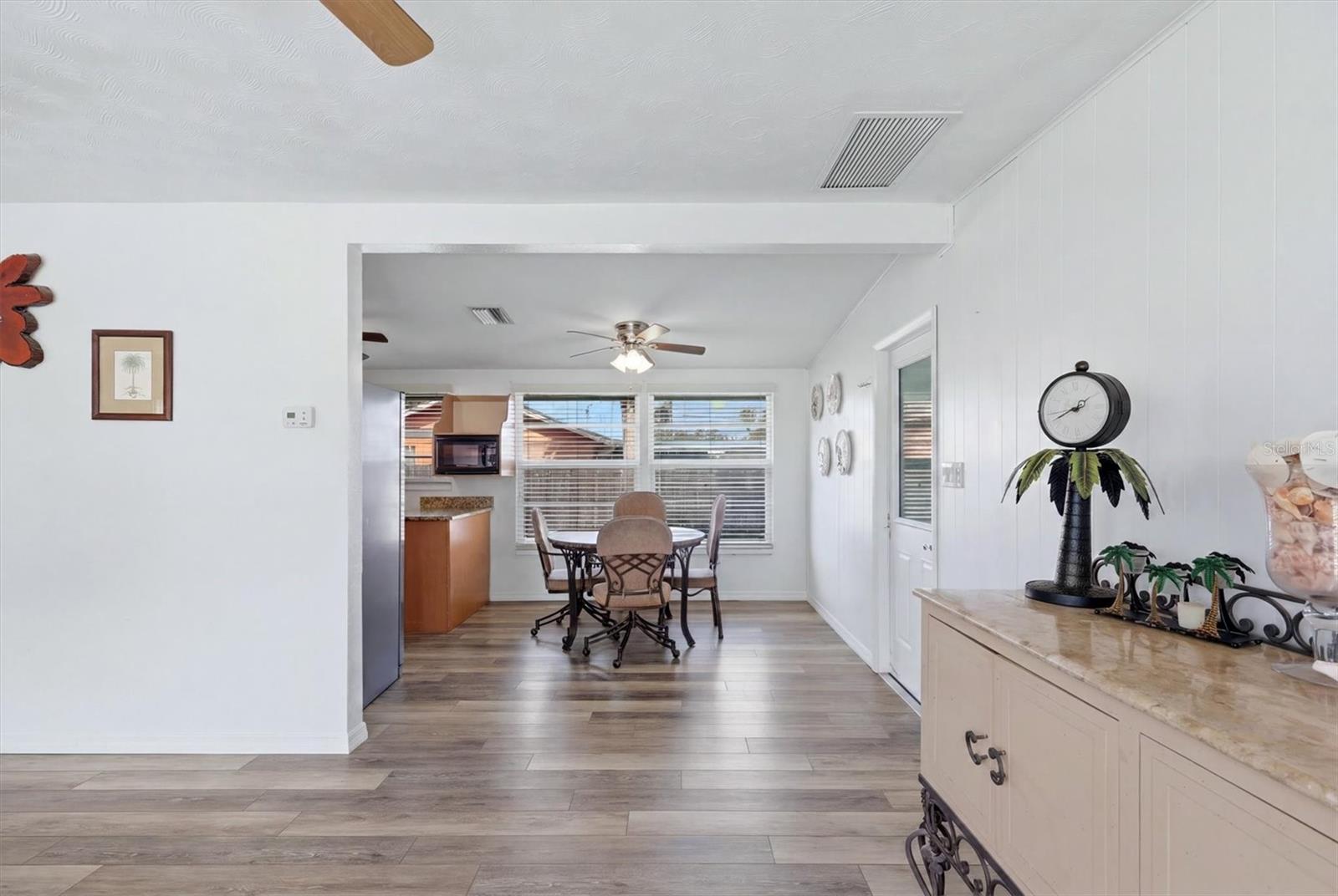 898 S BROADWAY, ENGLEWOOD, FL — photo 15