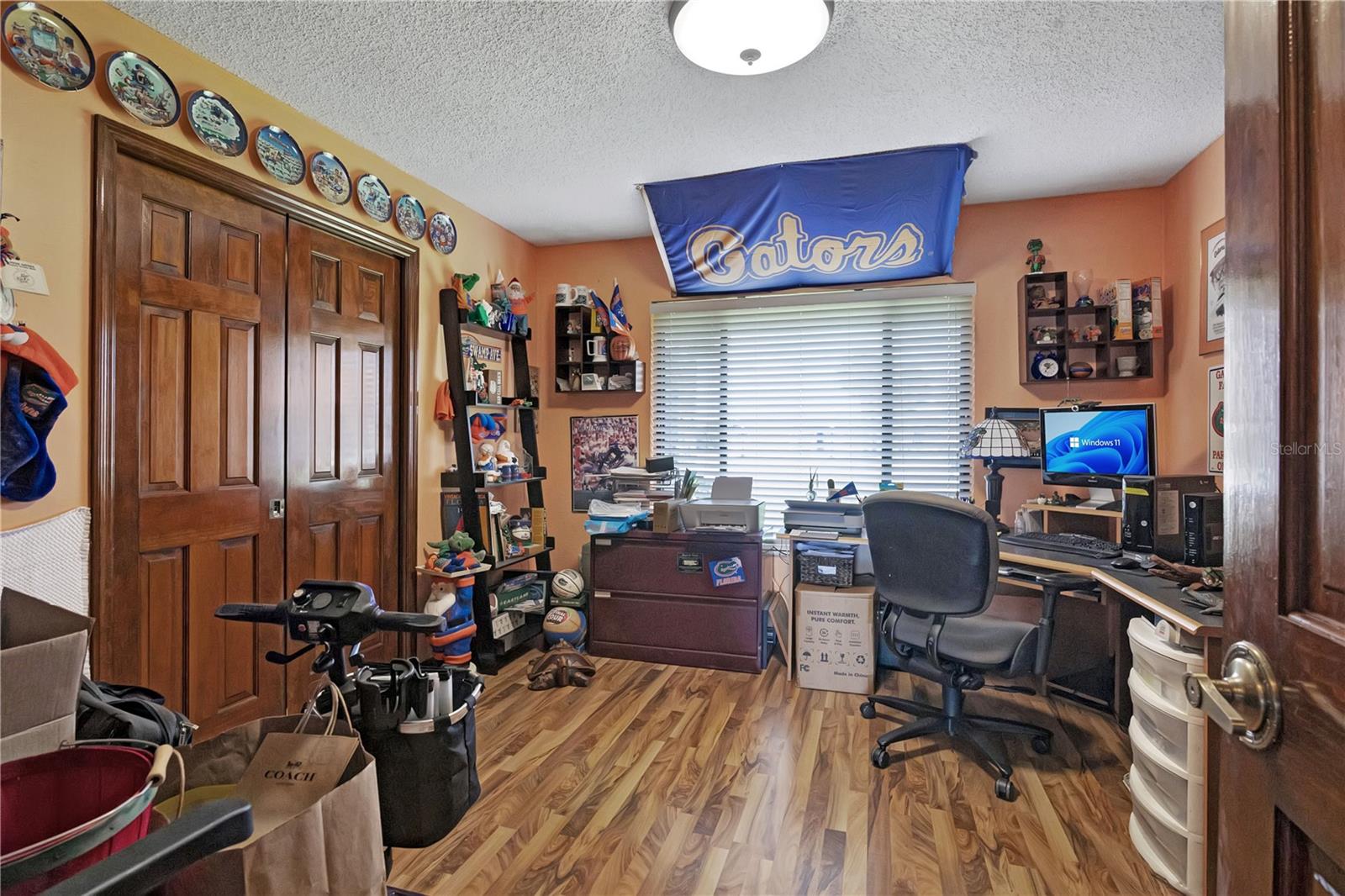 884 W LAKE HOLDEN PT, ORLANDO, FL — photo 24