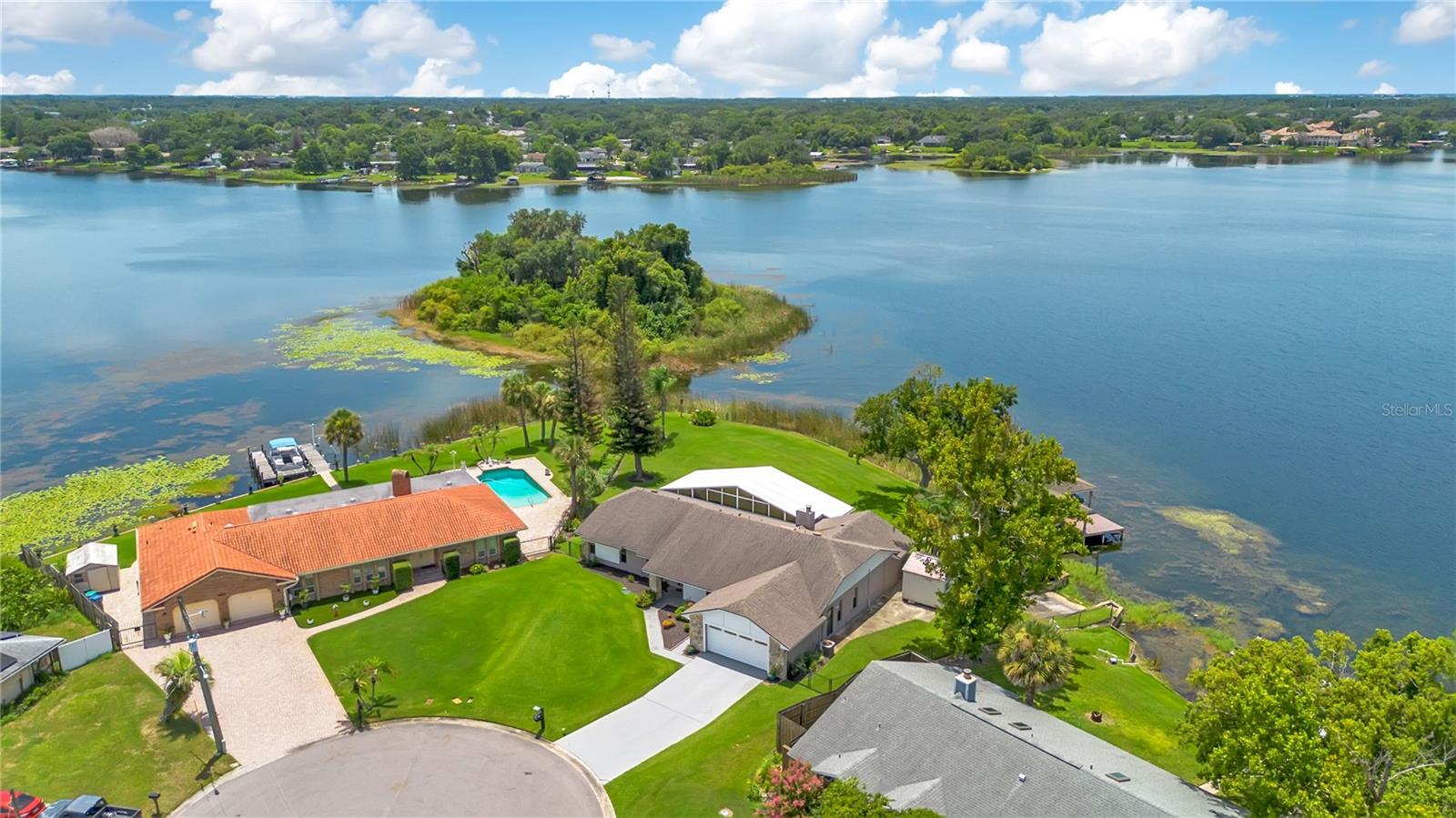 884 W LAKE HOLDEN PT, ORLANDO, FL — photo 45