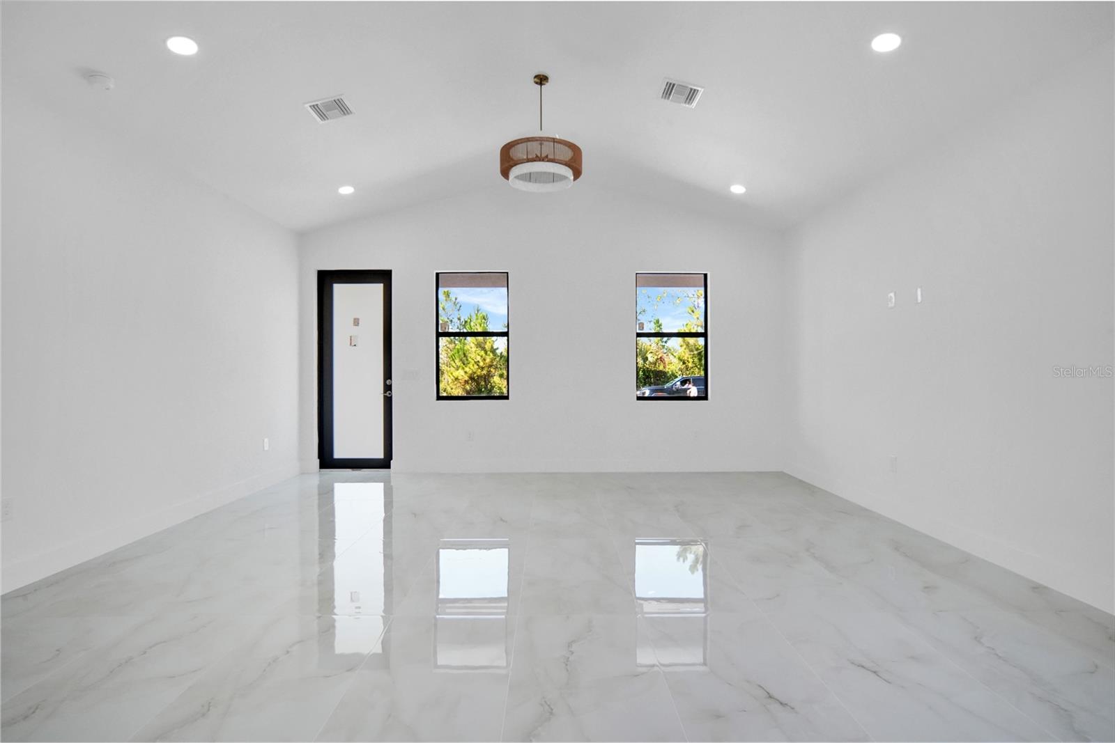 27412 LAS LOMAS DR, PUNTA GORDA, FL — photo 9