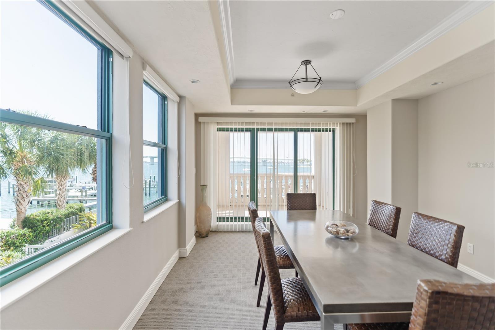 258 GOLDEN GATE PT #701, SARASOTA, FL — photo 36