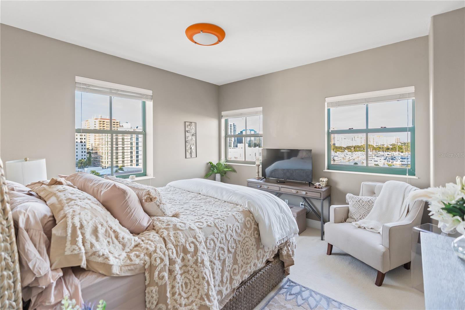 258 GOLDEN GATE PT #701, SARASOTA, FL — photo 44