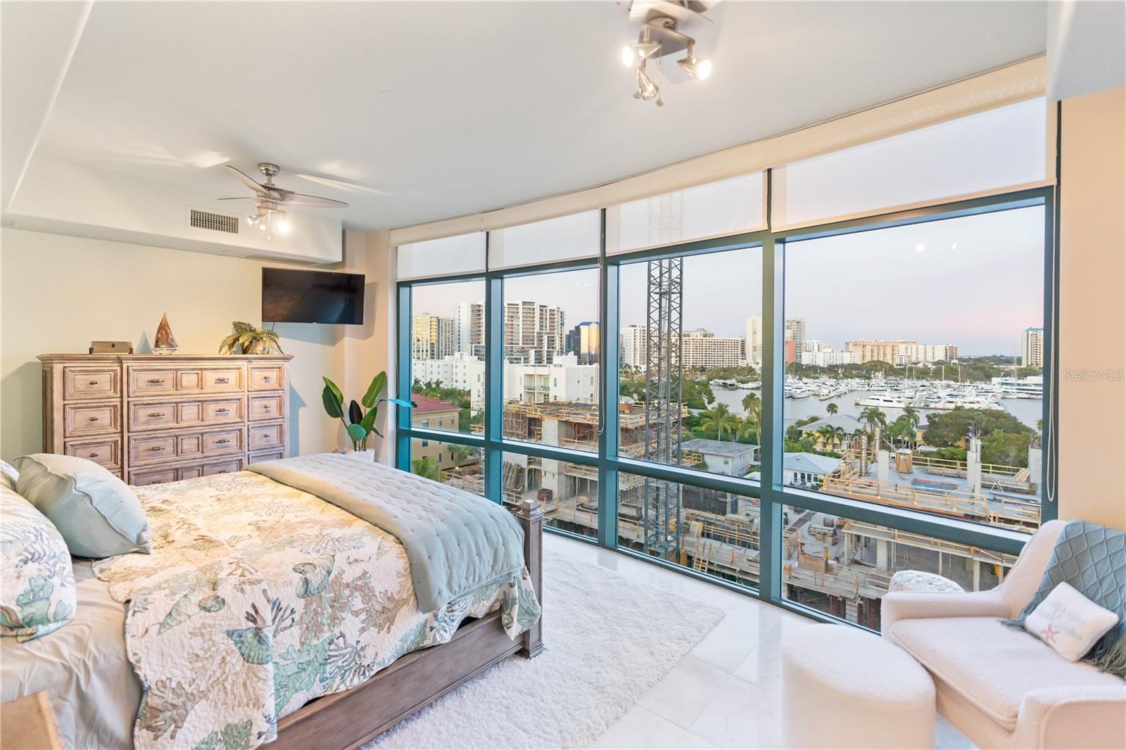 258 GOLDEN GATE PT #701, SARASOTA, FL — photo 51