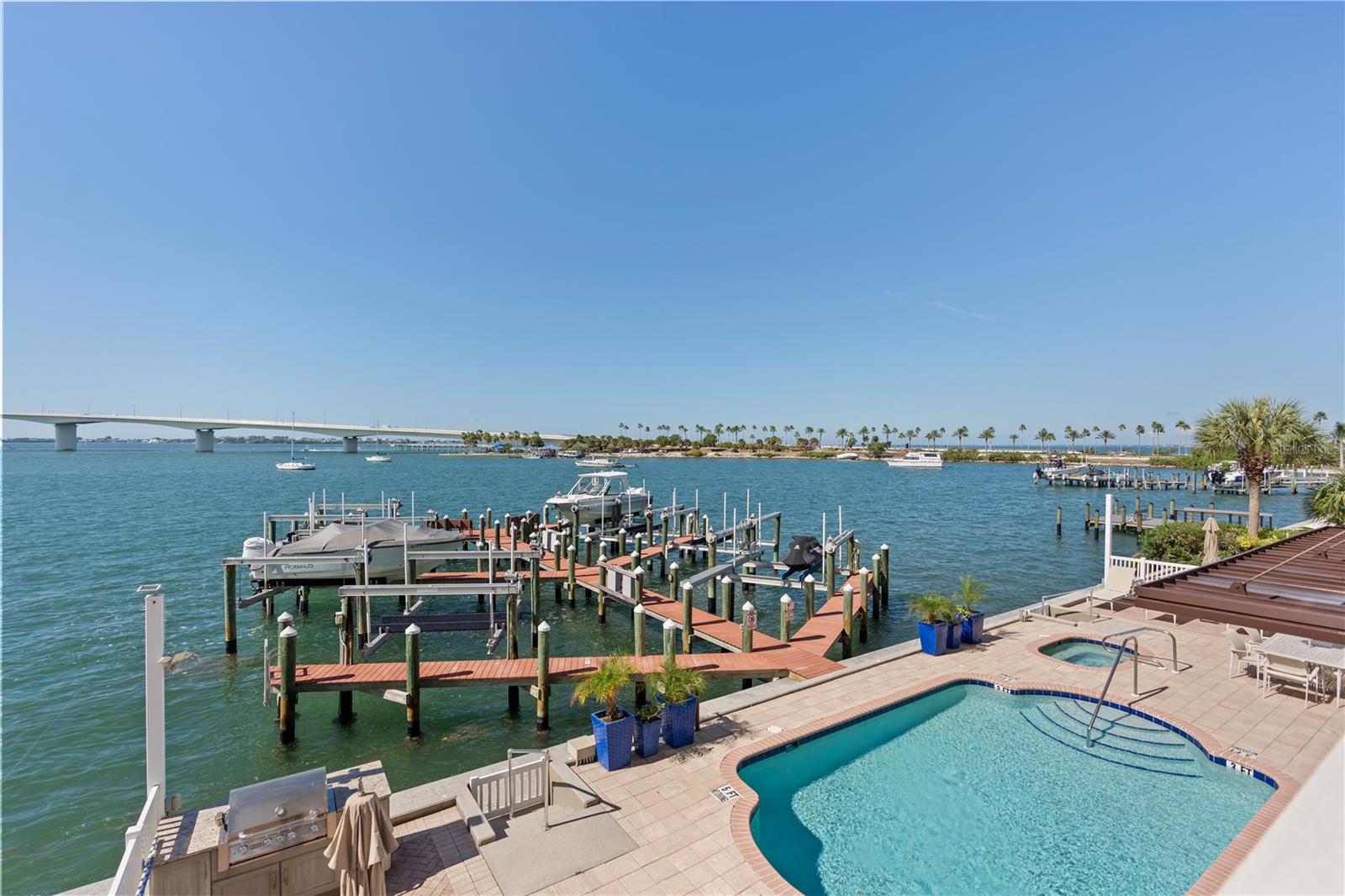 258 GOLDEN GATE PT #701, SARASOTA, FL — photo 66