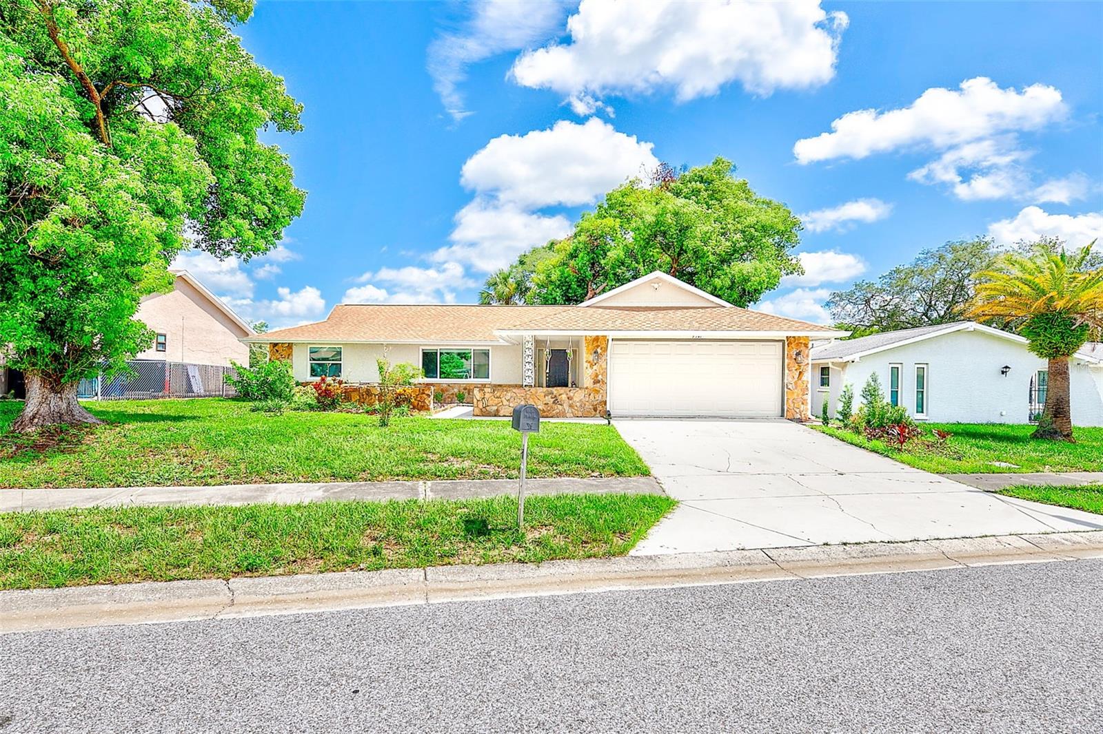 8741 HONEYCOMB DR, PORT RICHEY, FL