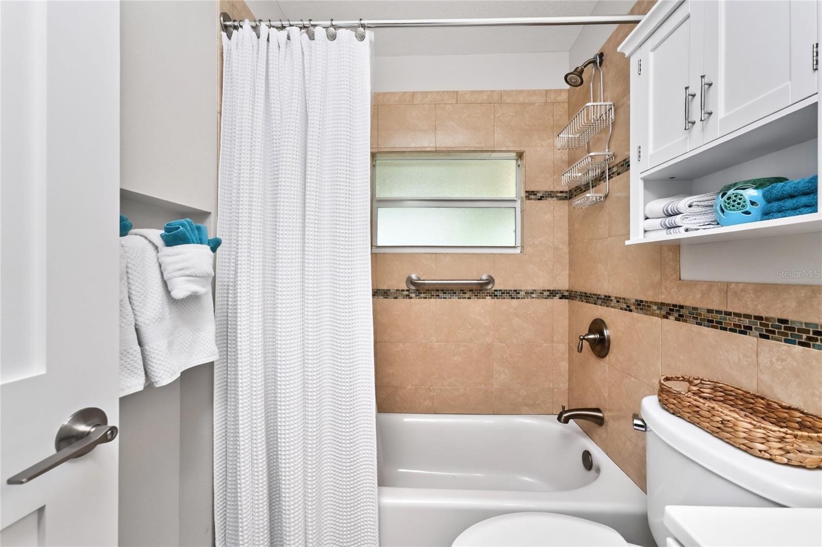 1330 HOLIDAY DR, ENGLEWOOD, FL — photo 24