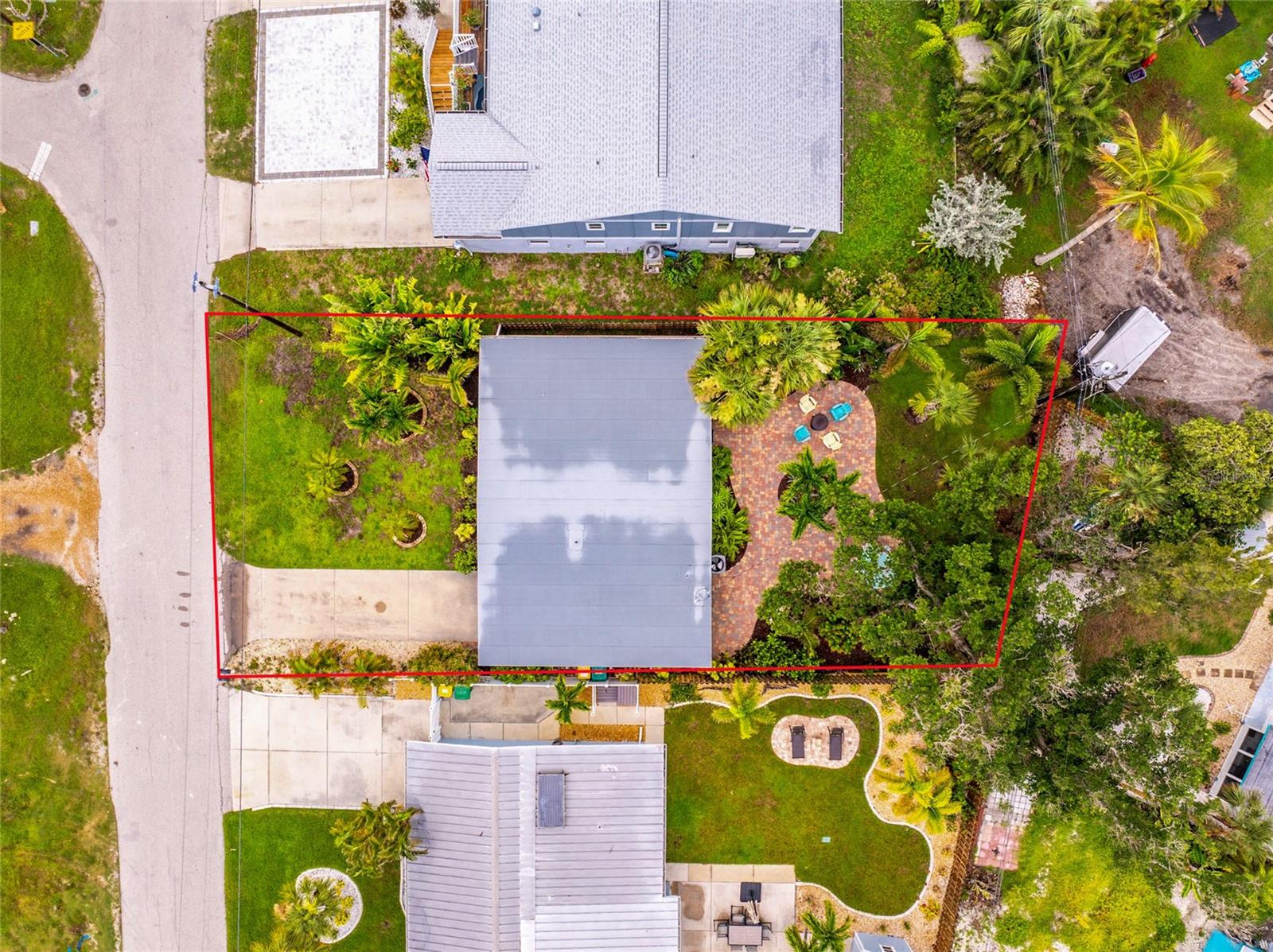 1330 HOLIDAY DR, ENGLEWOOD, FL — photo 50