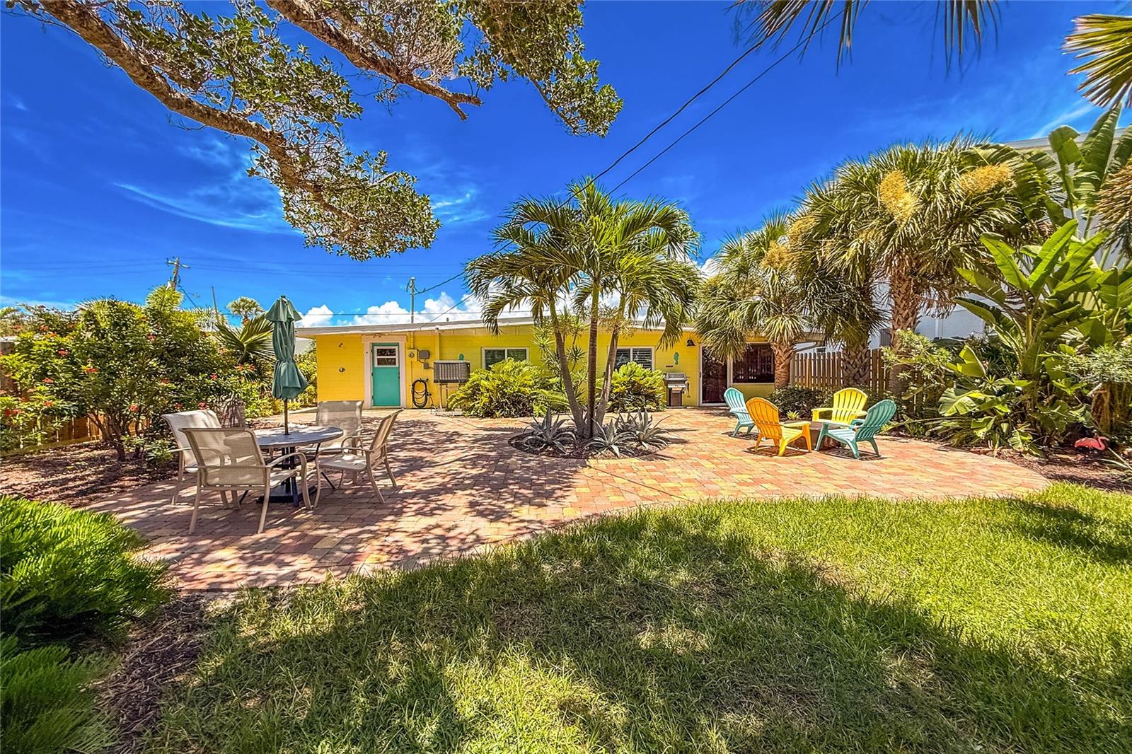 1330 HOLIDAY DR, ENGLEWOOD, FL — photo 45
