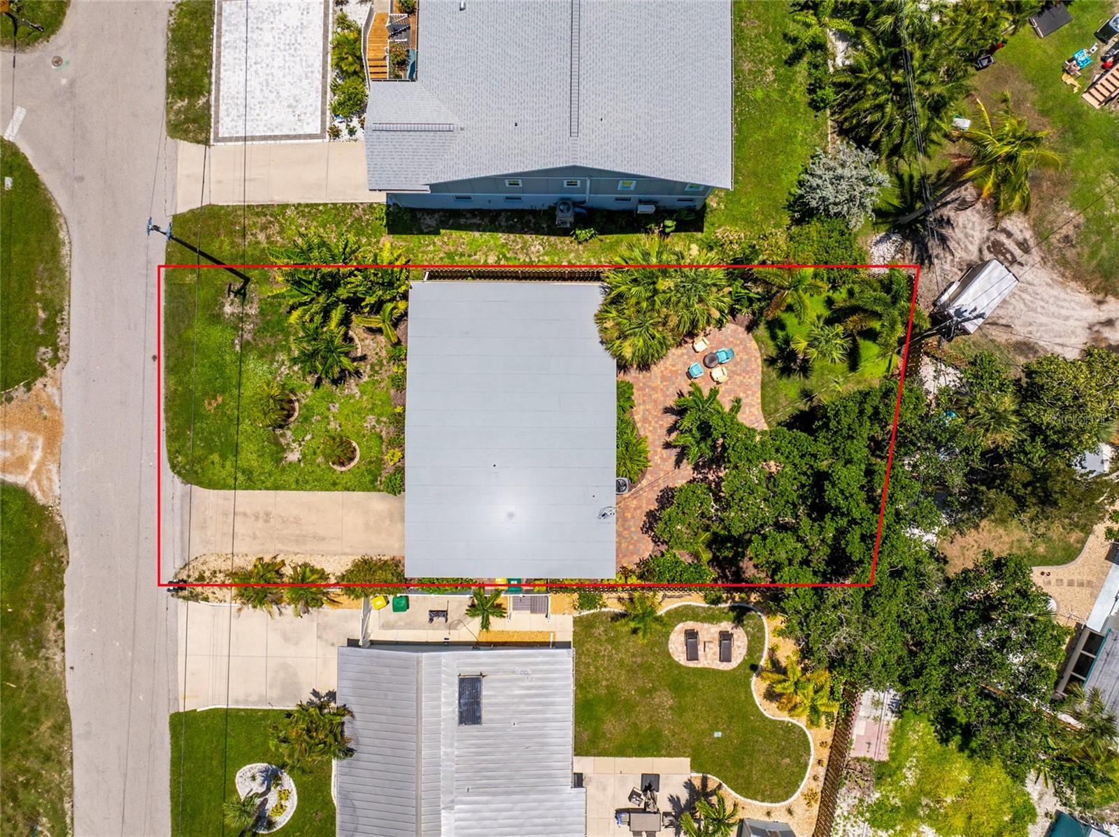 1330 HOLIDAY DR, ENGLEWOOD, FL — photo 52