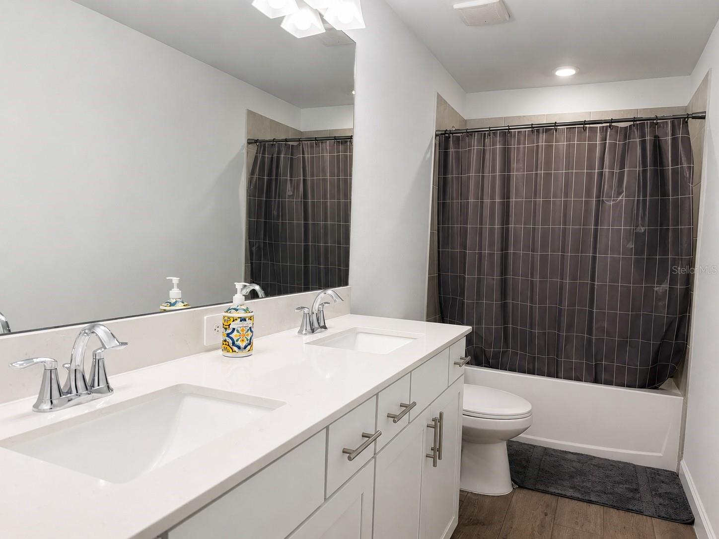 15115 SEA SALT WAY, BRADENTON, FL — photo 37