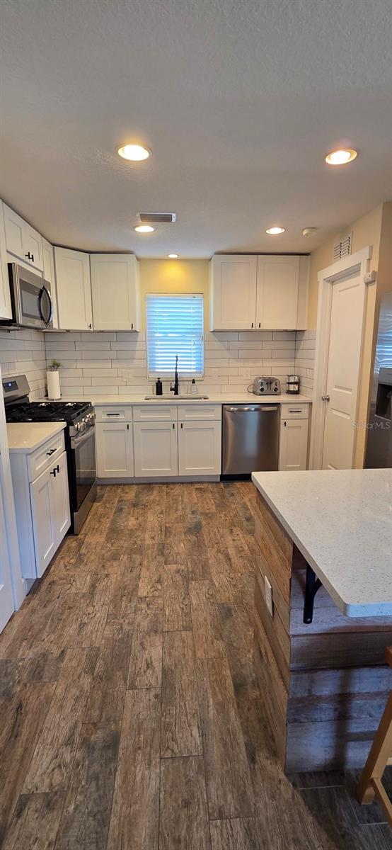 4457 FLORAMAR TER, NEW PORT RICHEY, FL — photo 11