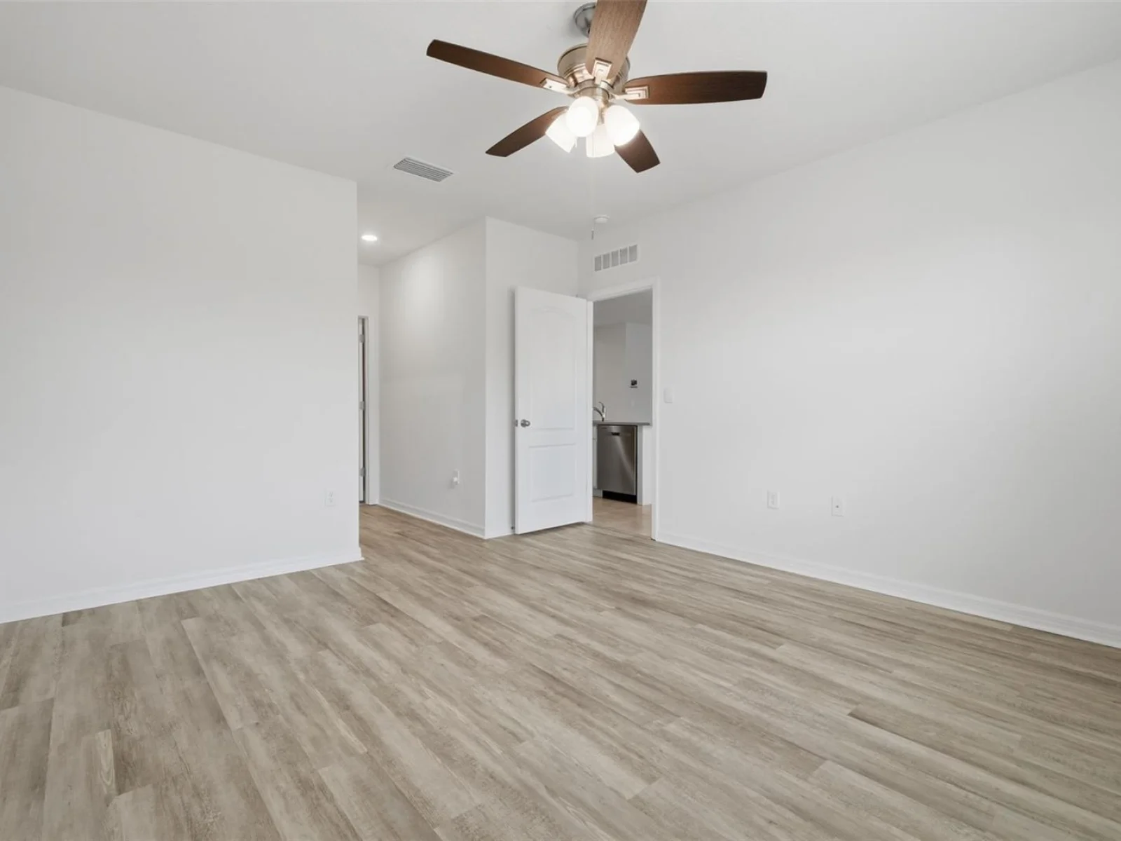 3921 DUVAL CT, CLERMONT, FL — photo 9
