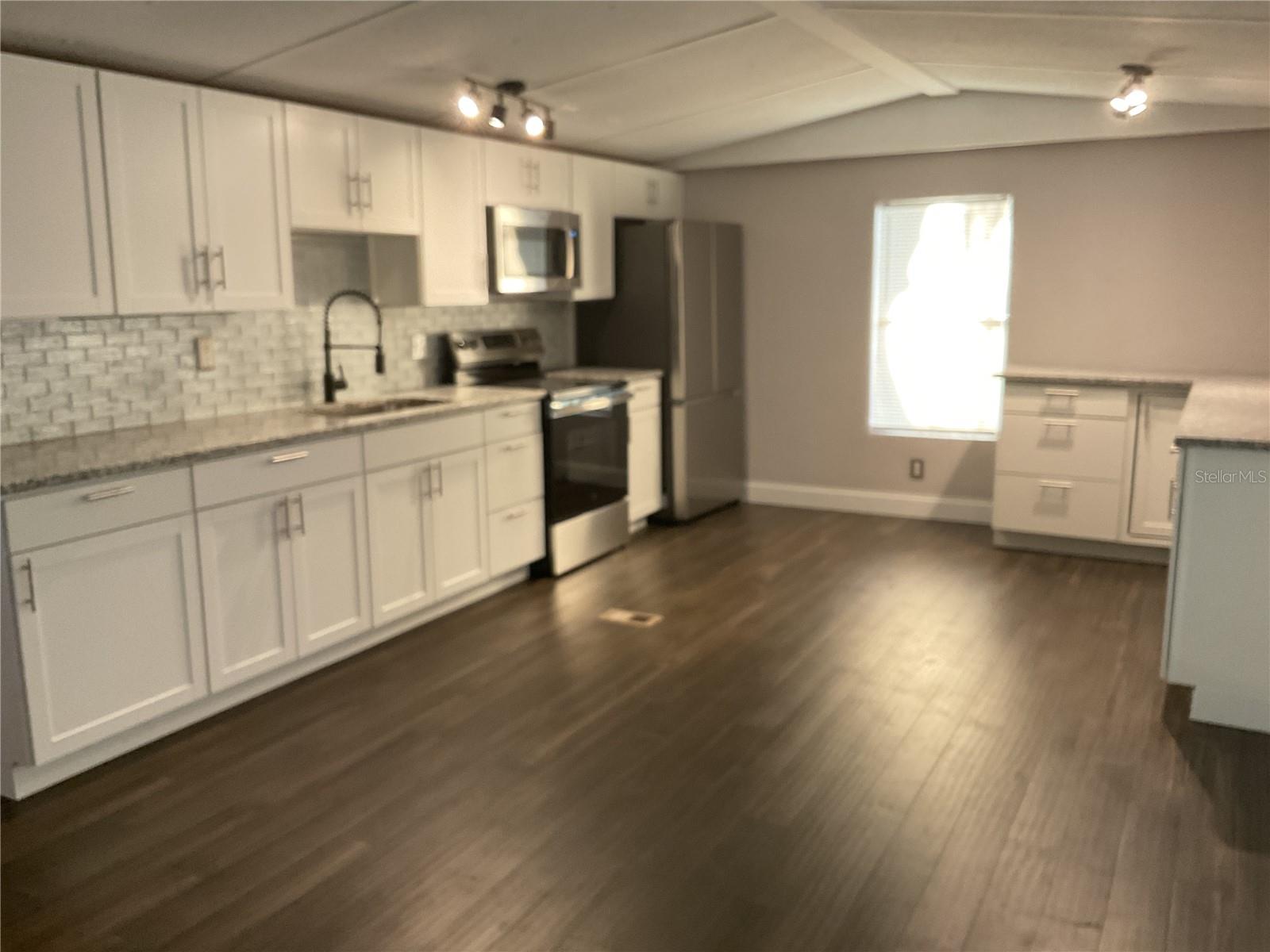 5038 NE SANDY RD, ARCADIA, FL — photo 3