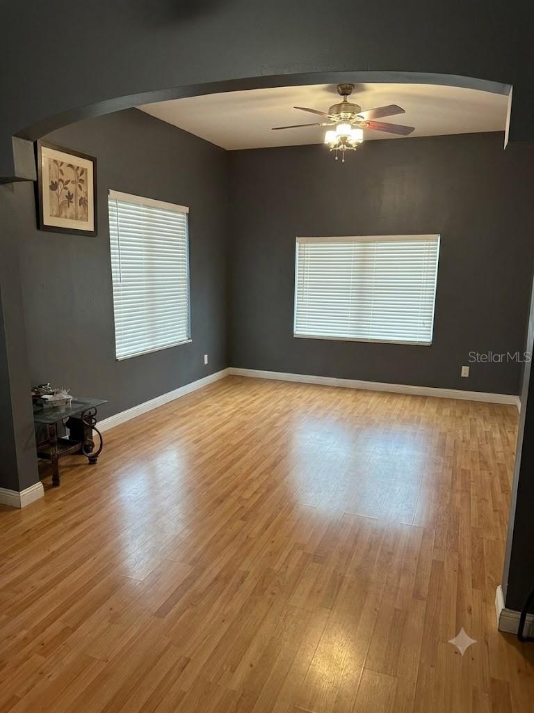 1410 E 21ST AVE, TAMPA, FL — photo 2