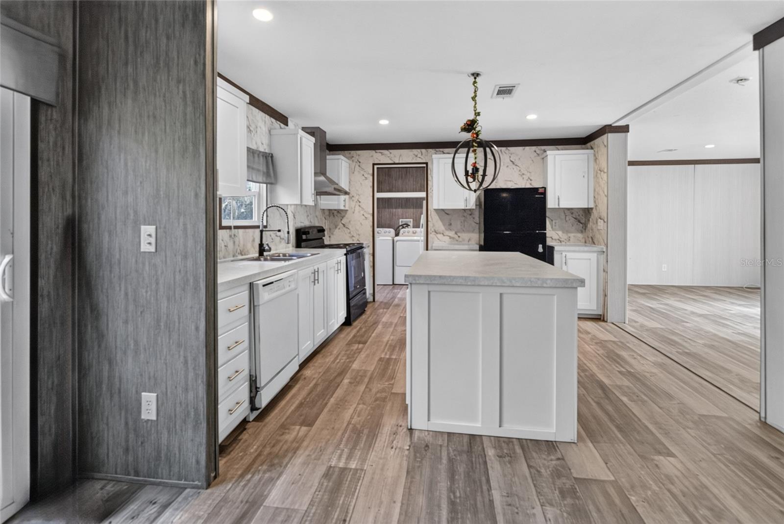 17538 EVELYN CT, SPRING HILL, FL — photo 6
