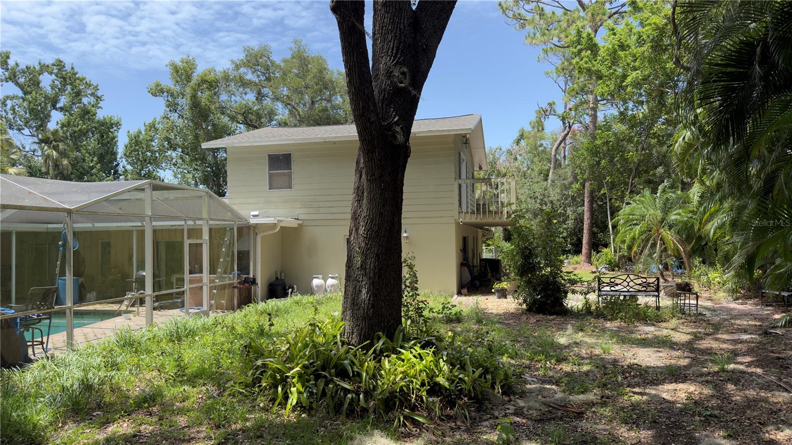 2125 HICKORY GATE DR E, DUNEDIN, FL — photo 2