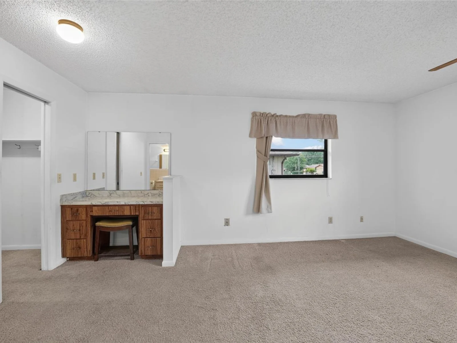 610 FOURTH AVE, LADY LAKE, FL — photo 10