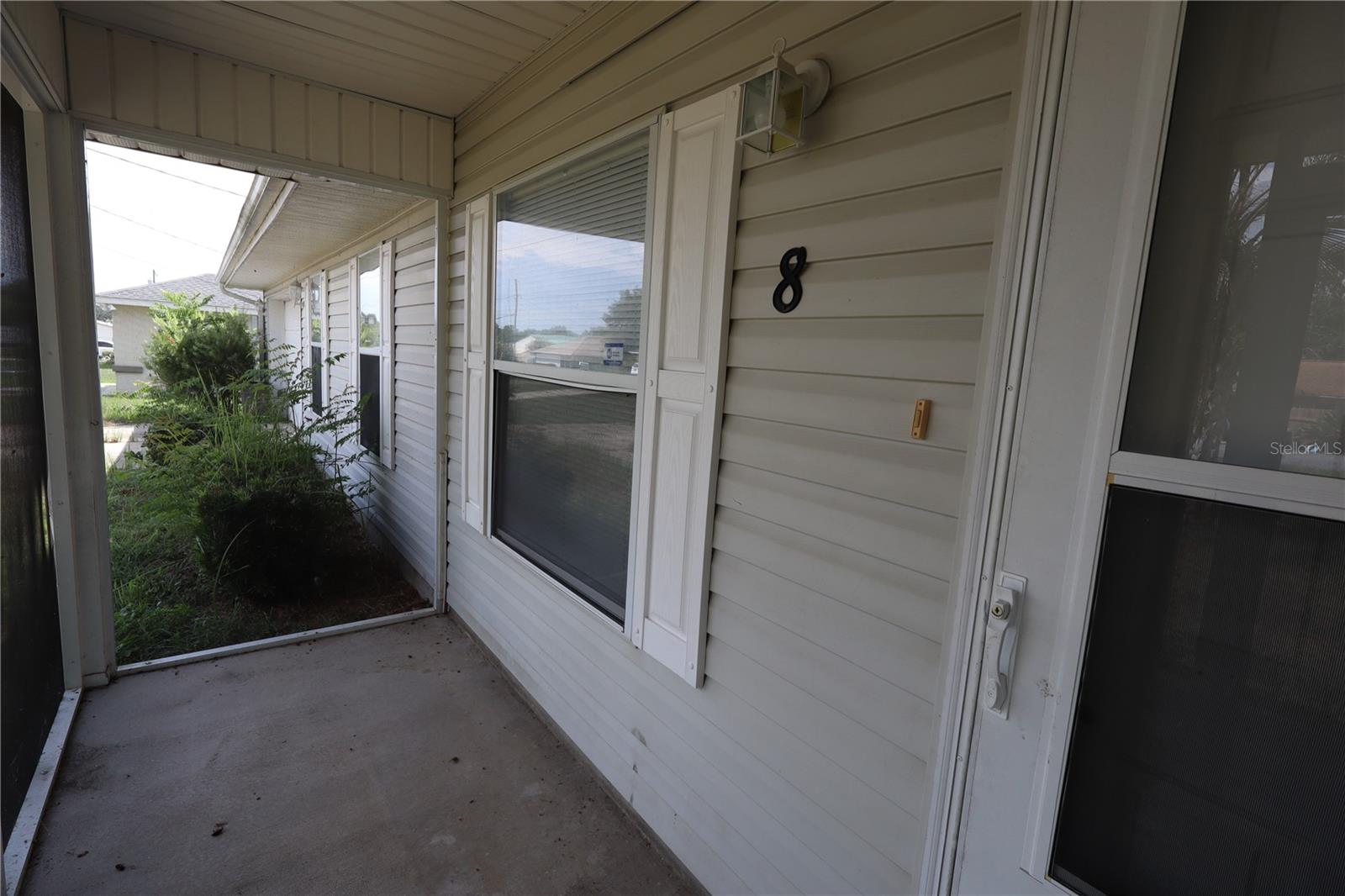 8 HEMLOCK TER, OCALA, FL — photo 2