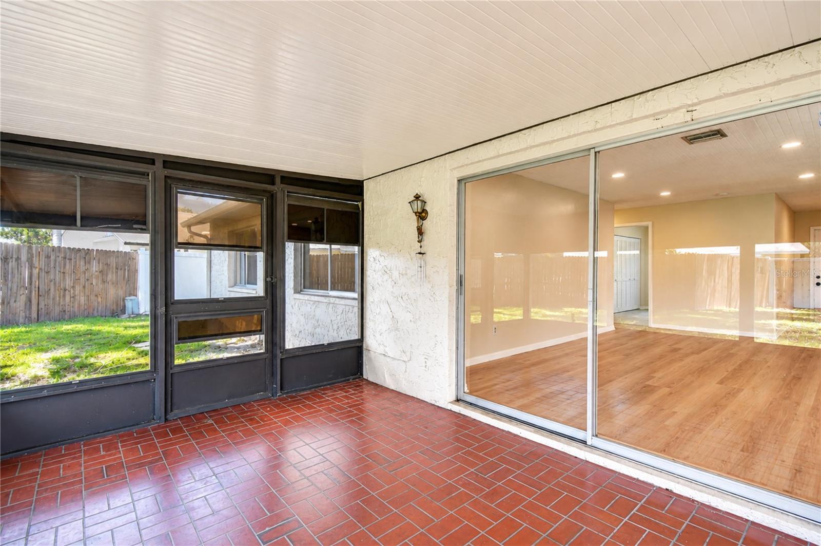 14012 CASCADE LN, TAMPA, FL — photo 16
