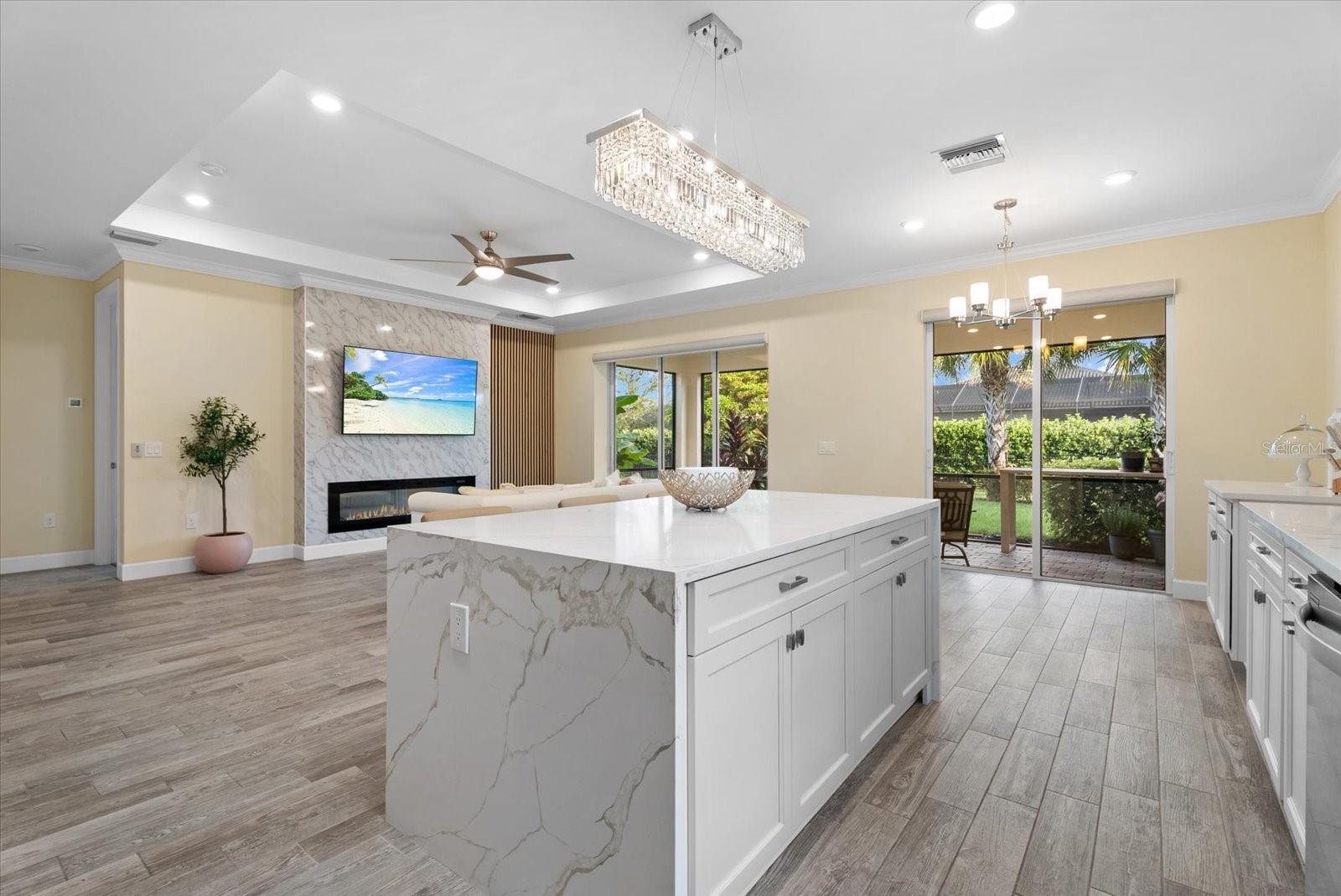 12315 BLUE HILL TRL, BRADENTON, FL — photo 9
