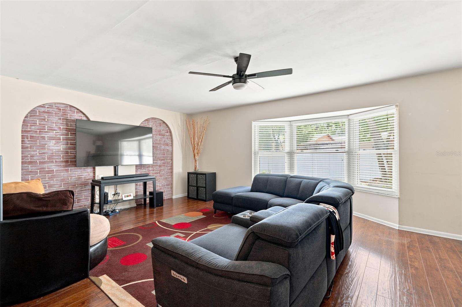 1901 E DIANA ST, TAMPA, FL — photo 23