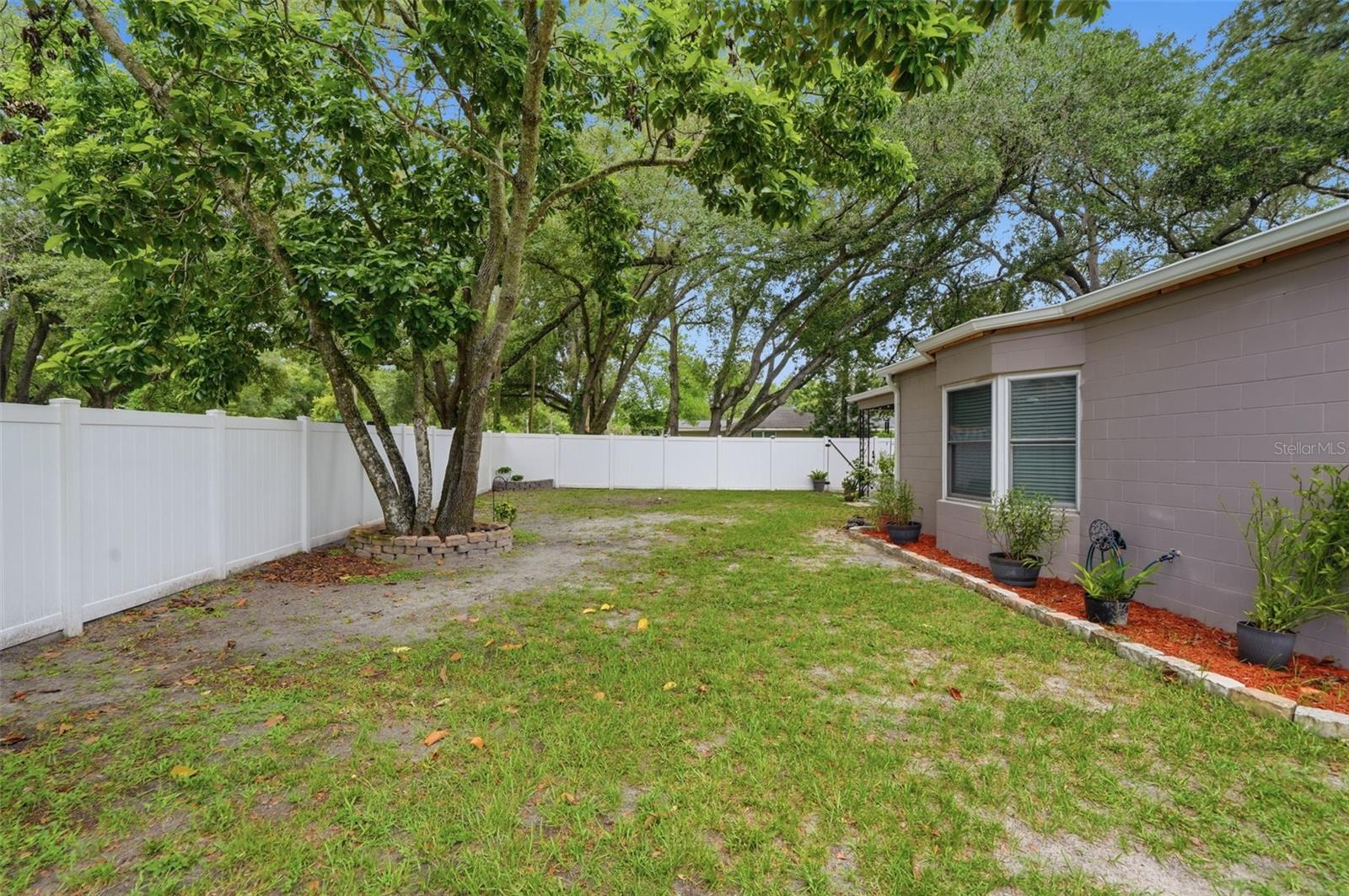 1901 E DIANA ST, TAMPA, FL — photo 41